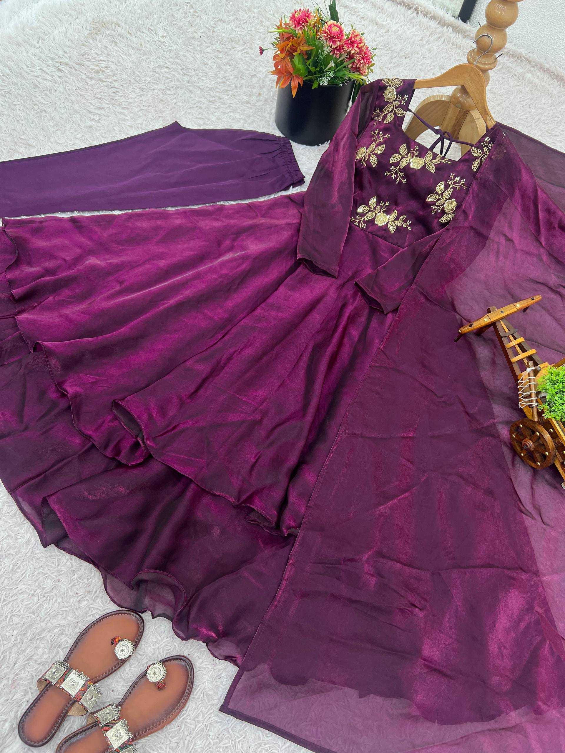 Ynf FENDY Silk KESH638 434 Gowns Wholesale Embroidered Gown Evening Gowns Designer Gowns Manufacturer- Kapda Export