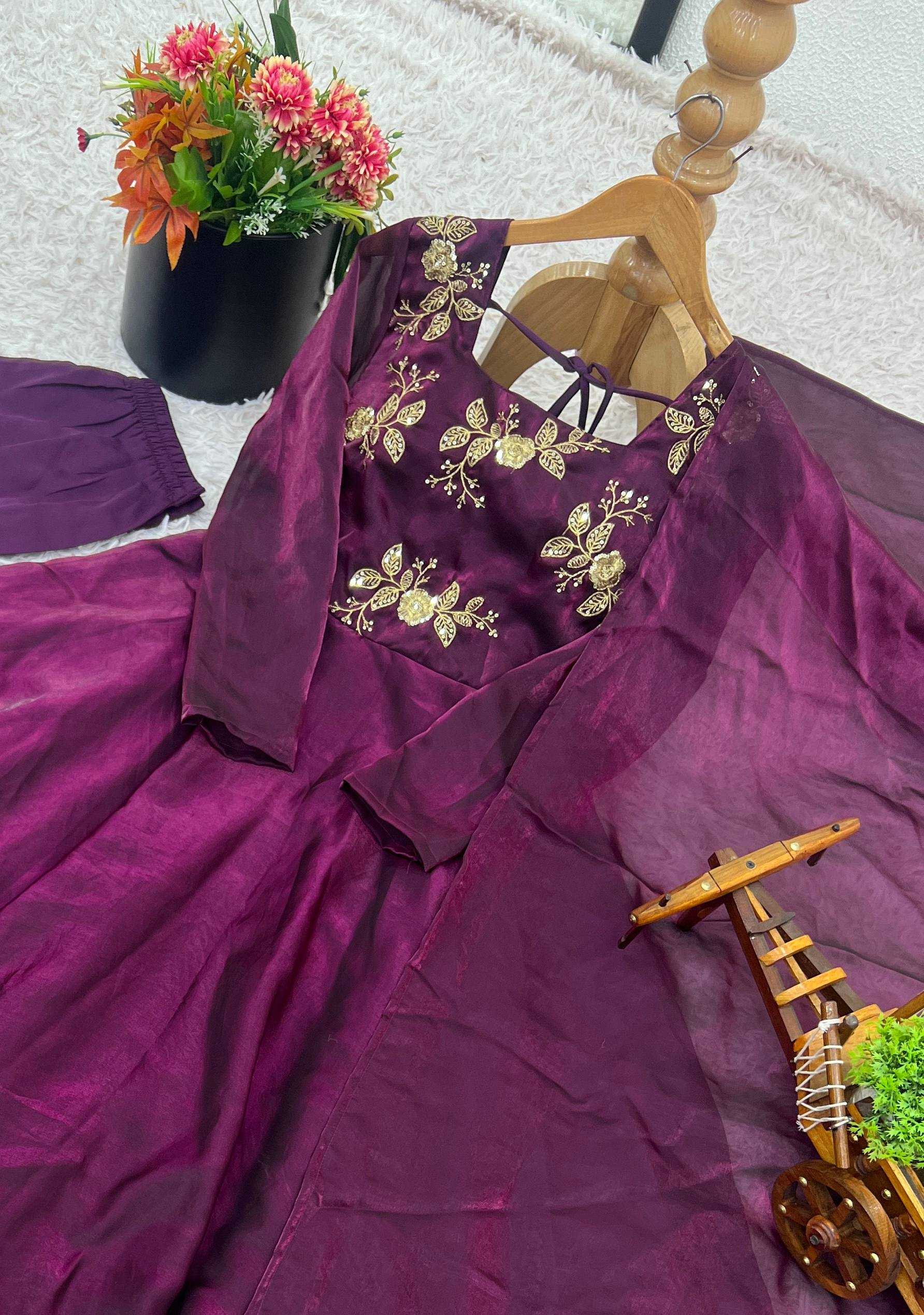 Ynf FENDY Silk KESH638 434 Gowns Wholesale Embroidered Gown Evening Gowns Designer Gowns Manufacturer- Kapda Export