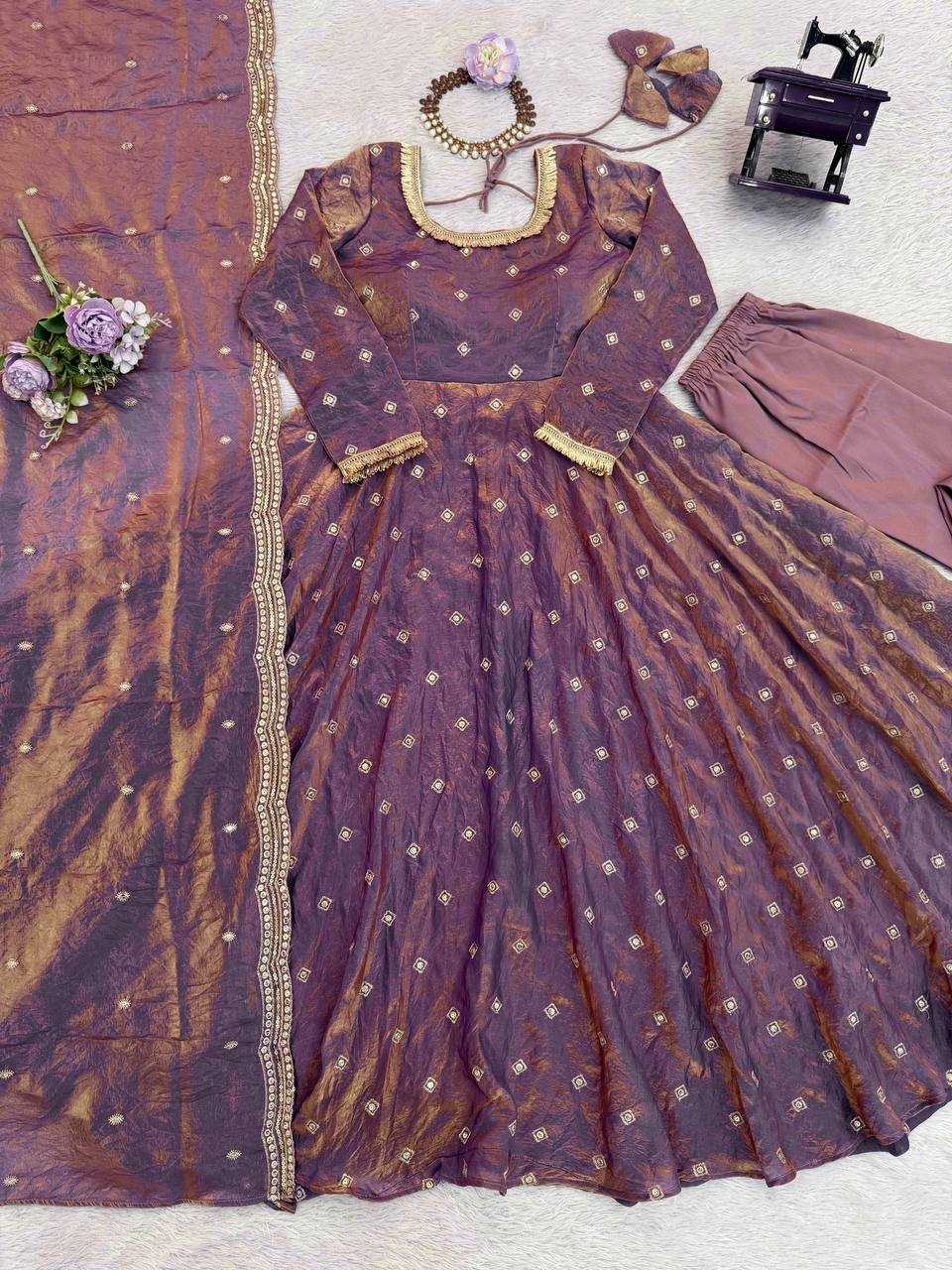 Ynf FENDY Silk RIN133 1565 Gowns Wholesale Wedding Gown Evening Gowns Party Wear Gowns Manufacturer- Kapda Export