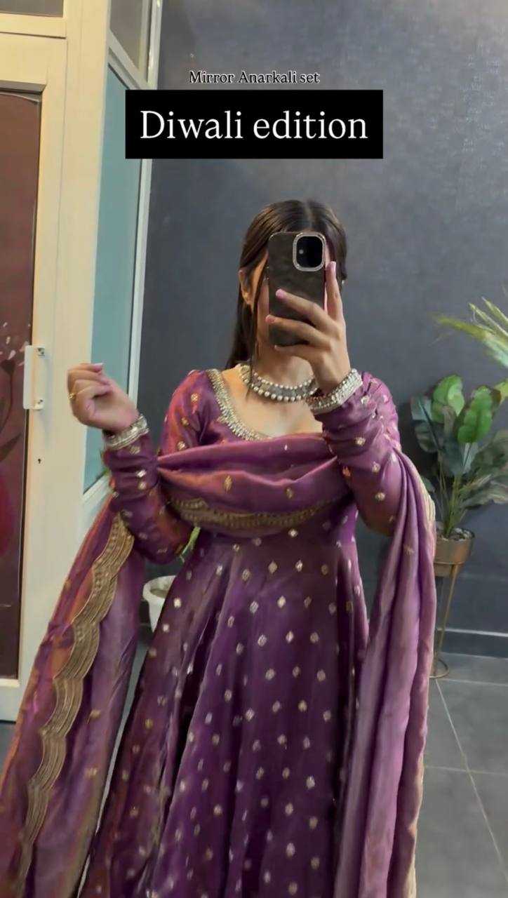 Ynf FENDY Silk RIN133 1565 Gowns Wholesale Wedding Gown Evening Gowns Party Wear Gowns Manufacturer- Kapda Export