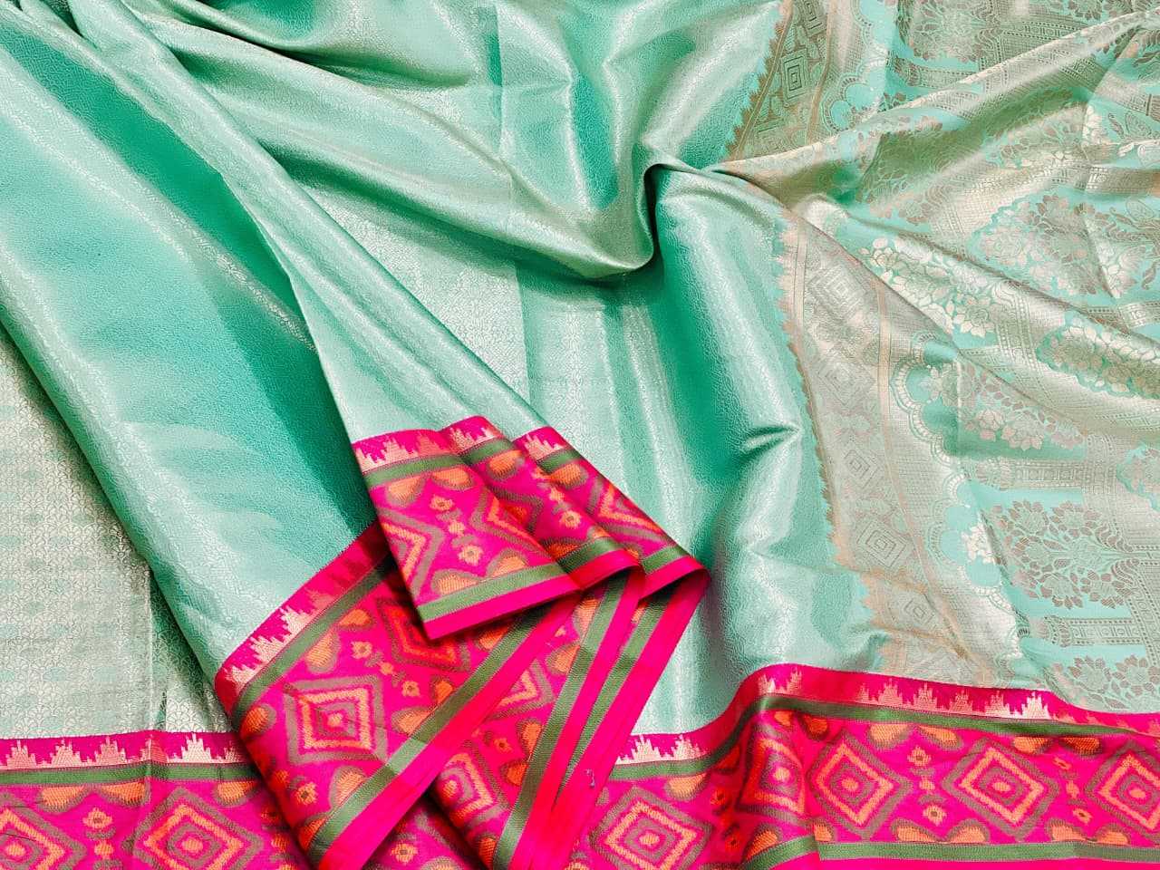 Ynf Kanjivaram Silk KESH657 patola silk Silk Sarees Wholesale Traditional Silk Sarees Kanjivaram Silk Sarees Festival Silk Sarees Manufacturer- Kapda Export