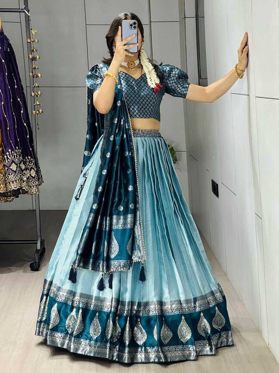 Ynf Kanjivaram Silk RIN119 8116 Lehengas Wholesale Wedding Lehenga Embroidered Lehenga Golden Lehenga Manufacturer- Kapda Export