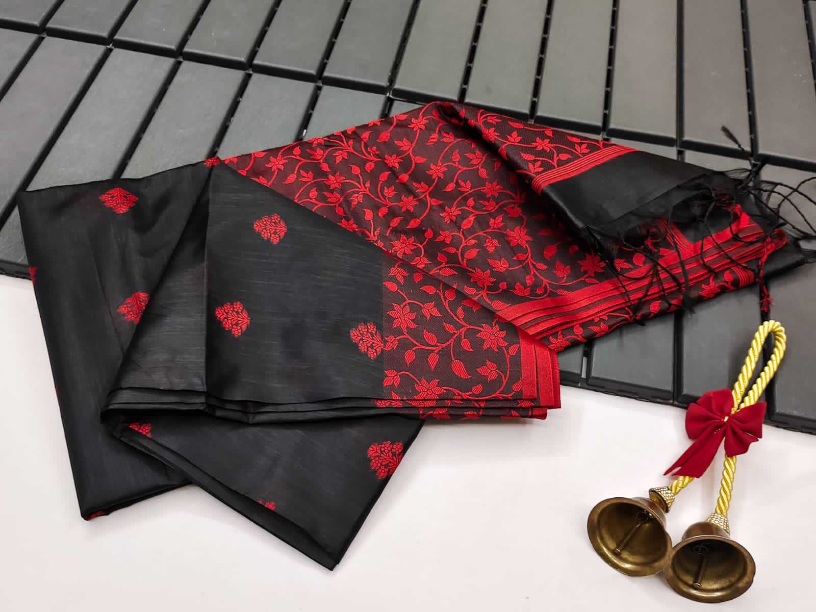 Ynf Khadi KESH484 EST Silk Sarees Wholesale Khadi Silk Sarees Traditional Silk Sarees Raw Silk Sarees Manufacturer- Kapda Export