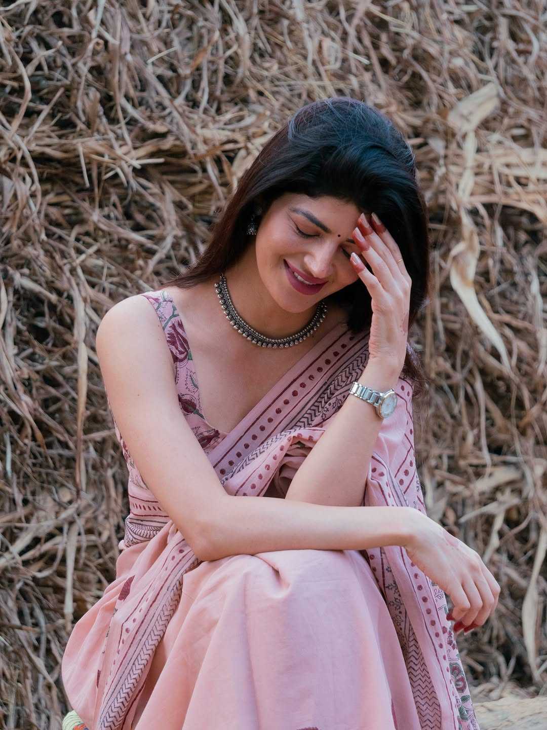 Ynf Linen KESH682 MUNIKA Sarees Wholesale Printed Sarees Plain Sarees Festive Sarees Manufacturer- Kapda Export