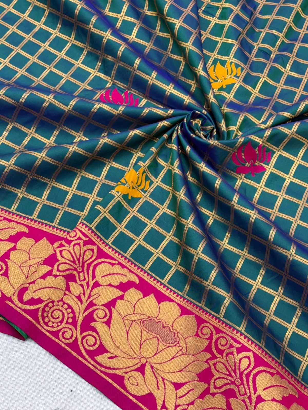 Ynf Paithani Silk KESH692 SIYA Silk Sarees Festive Collections Wholesale Paithani Sarees Silk Sarees With Contrast Pallu Silk Sarees With Blouse Manufacturer- Kapda Export