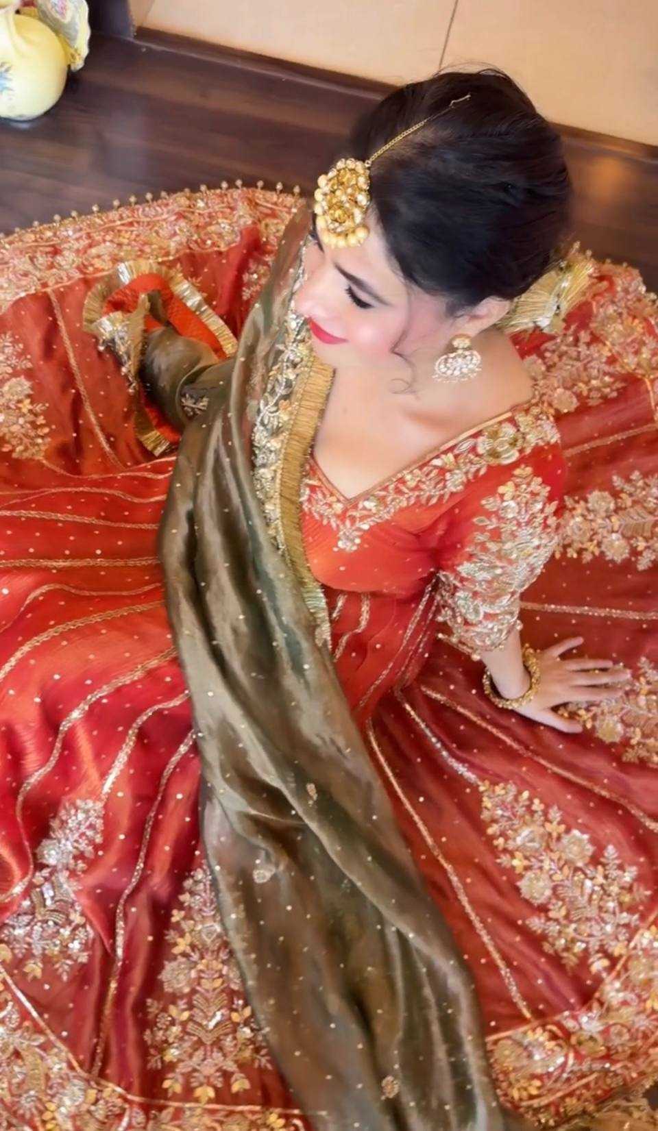 Ynf Silk KESH523 313 Gowns Wholesale Fancy Gowns Embroidery Gowns Long Gowns Manufacturer- Kapda Export