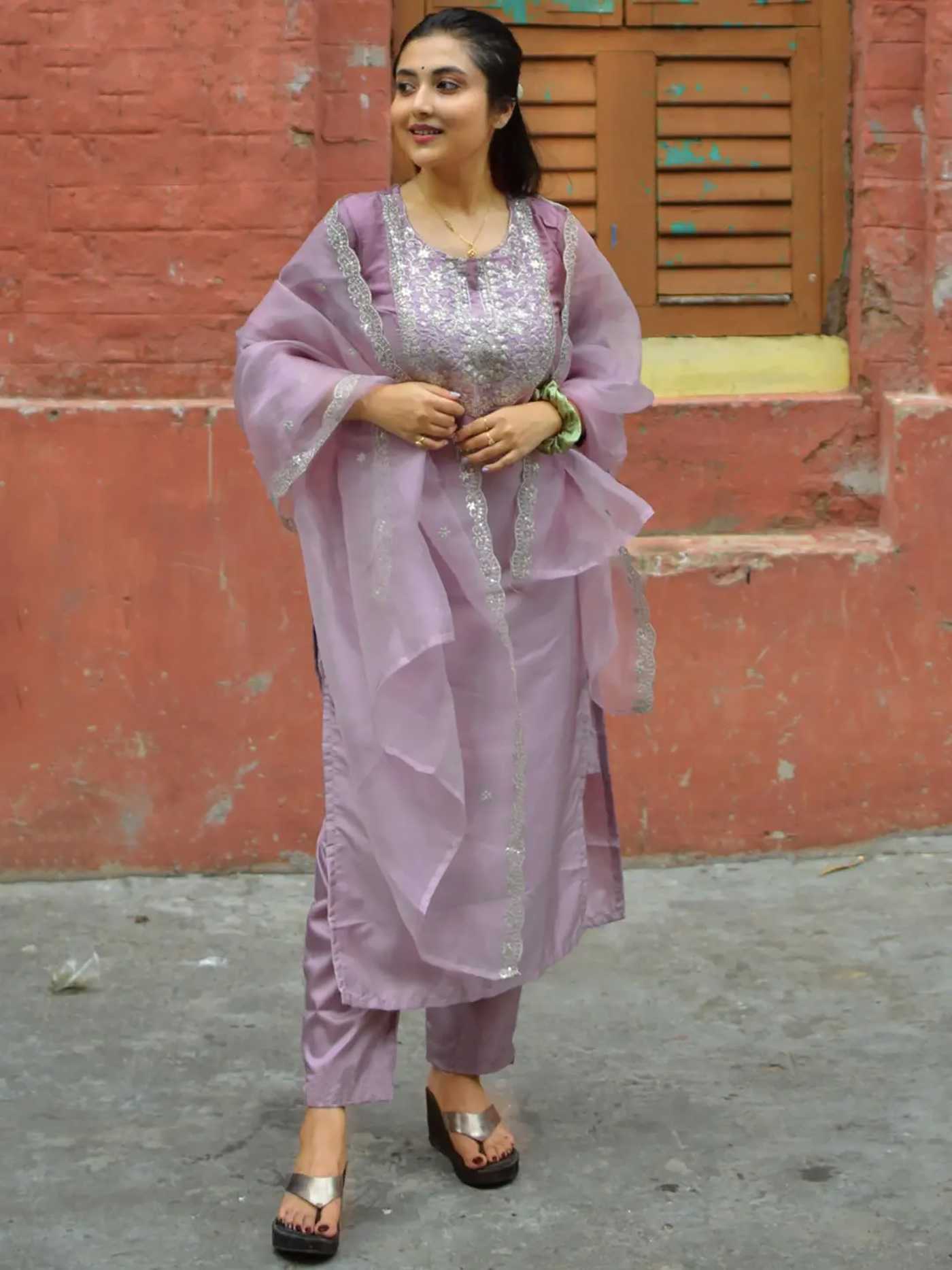 Ynf Silk KESH545 RESROT Suits & Dresses Wholesale Ladies Suits Embroidered Suits Long Kurti Suits Manufacturer- Kapda Export