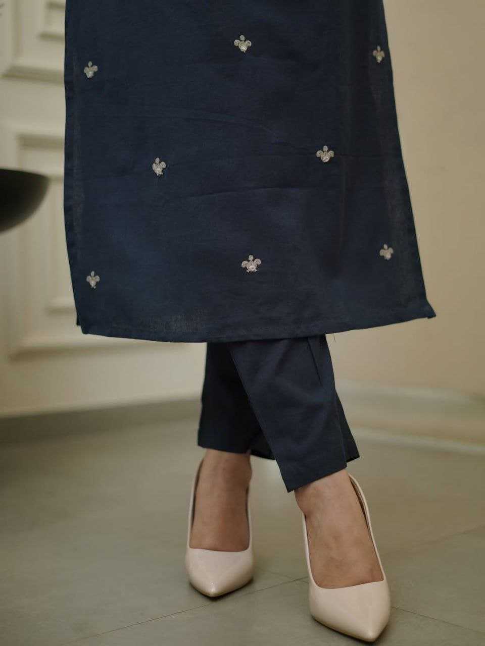 Ynf Slub Reyon KESH517 JATINA Kurti Wholesale Party Wear Kurtis Designer Kurtis Black Kurtis Manufacturer- Kapda Export