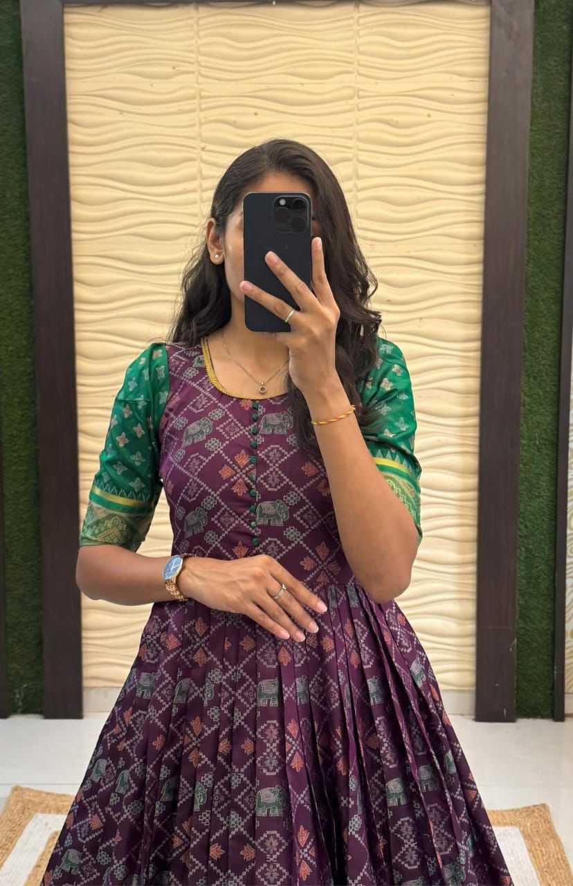 Ynf Soft Silk RIN235 SILK PATOLA Gowns Wholesale Fancy Gowns Party Gowns Wedding Gown Manufacturer- Kapda Export