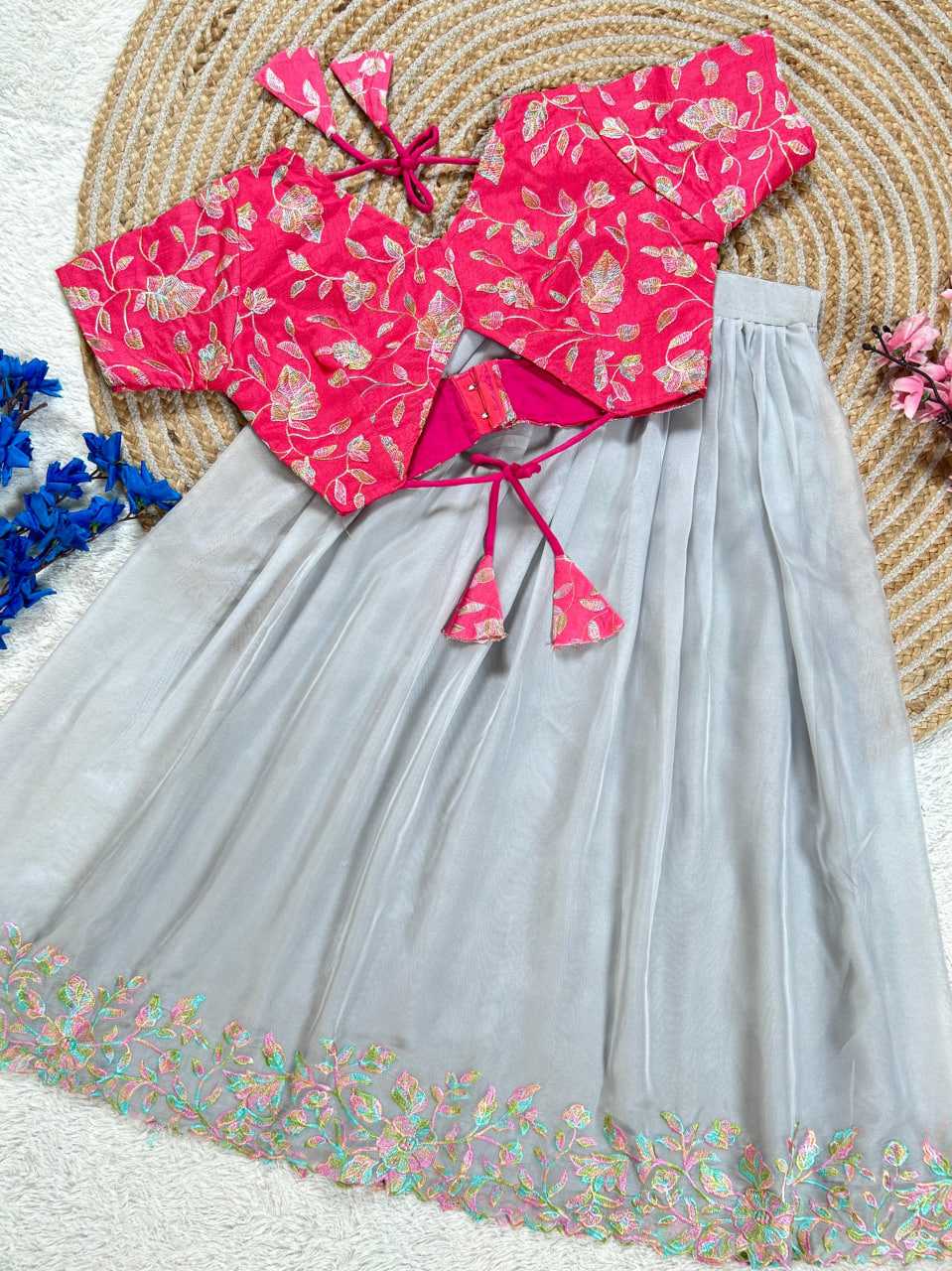 Ynf Tabby Silk RIN235 Raw Silk Kids Wear Wholesale Kids Lehenga Kids Lehenga Choli Baby Girl Lehenga Manufacturer- Kapda Export