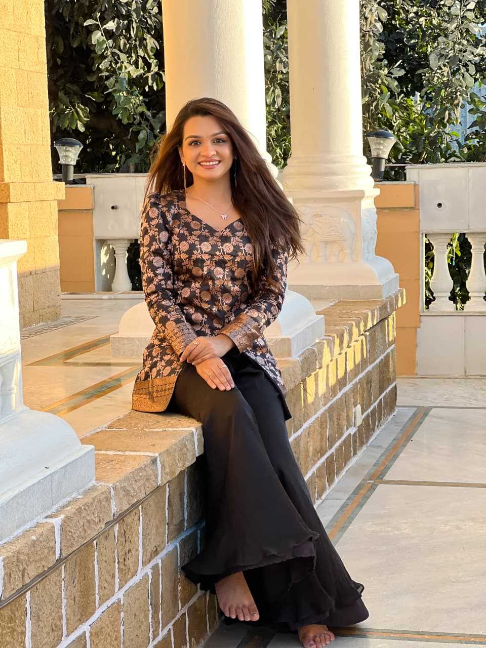 Ynf Tussar Silk KESH249 siky Gowns Wholesale Fancy Gowns Party Gowns Embroidered Gown Manufacturer- Kapda Export