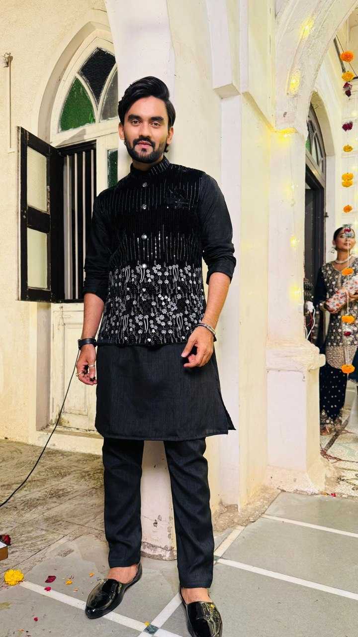 Ynf Velvet KESH650 Velvet Vol 3 Mens Wear Wholesale Mens Ethnic Jackets Festive & Wedding Coats Designer Ethnic Set Manufacturer- Kapda Export