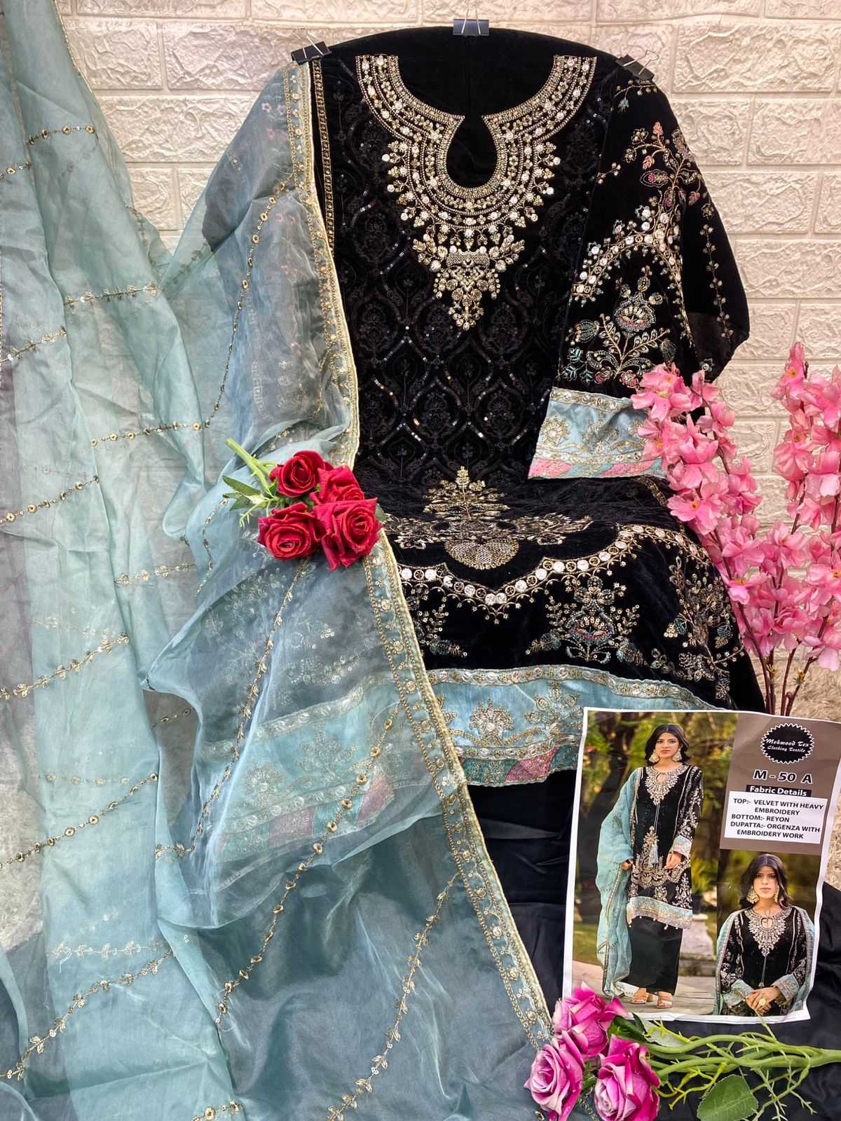 Ynf Velvet KESH677 MEHMOOD TEX M - 50 Suits & Dresses Islamic Clothing Festive Collections Wholesale Pakistani Suits Velvet Suits Eid Collections Manufacturer- Kapda Export