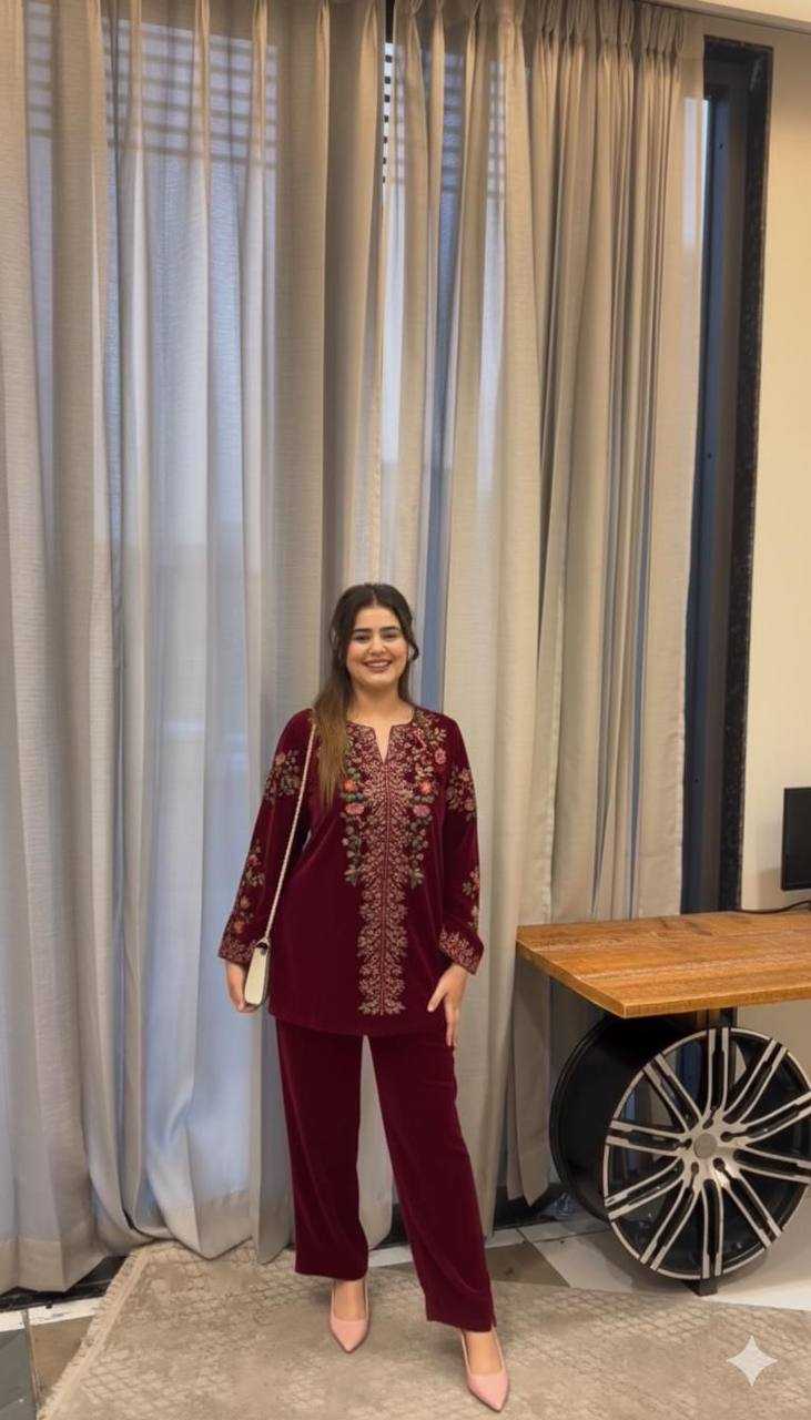 Ynf Velvet KESH678 426 Suits & Dresses Western Wears Wholesale Co-ord Set Velvet Suits Designer Suits Manufacturer- Kapda Export