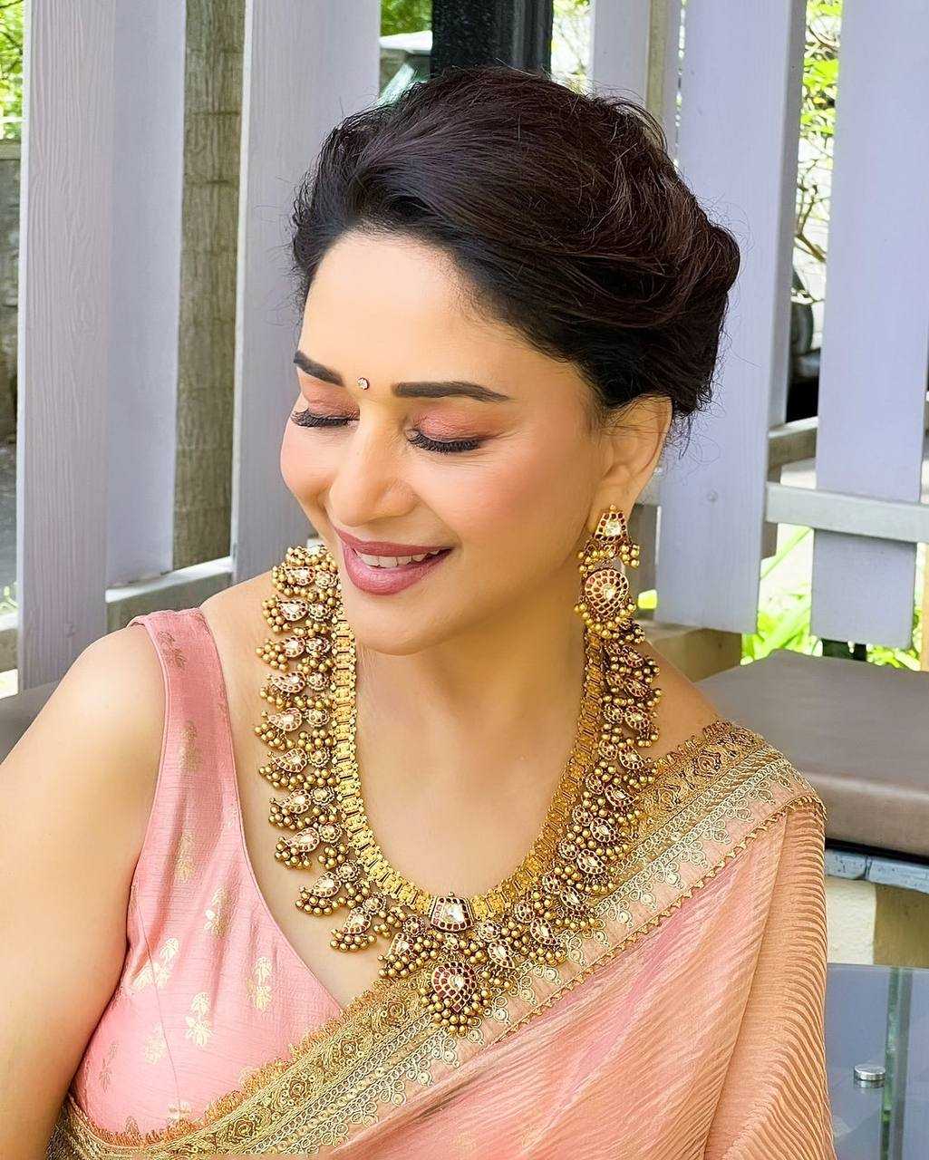 Ynf Fancy KESH151 5556 Sarees Wholesale Designer Sarees Party Wear Sarees Contemporary Sarees Manufacturer- Kapda Export