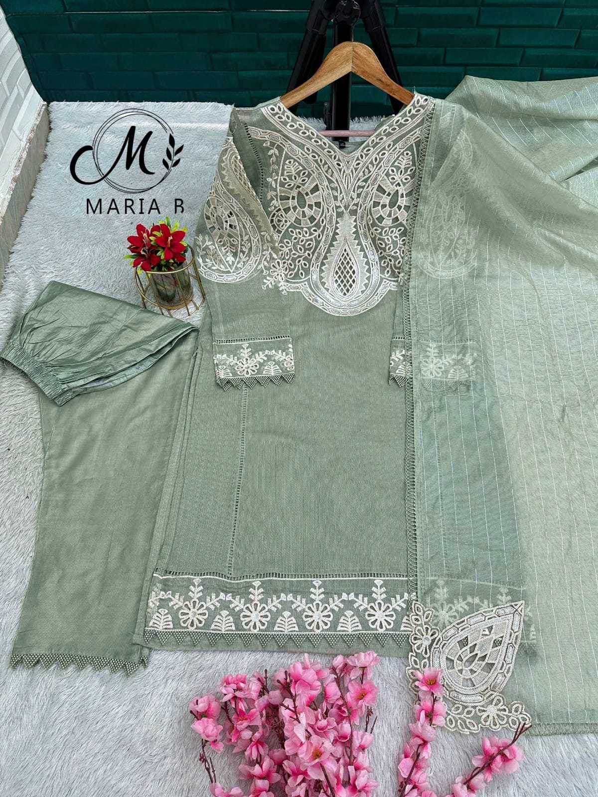 Ynf Fancy KESH677 MARIA 211 Suits & Dresses Wholesale Alia Cut Suits Embroidery Suits Designer Suits Manufacturer- Kapda Export
