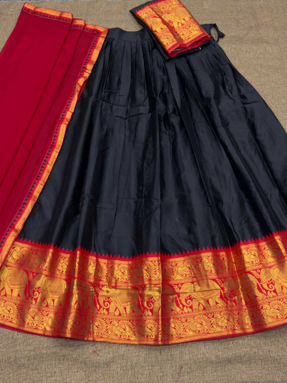 Ynf Kanjivaram Silk KESH723 ALTAF Lehengas Festive Collections Wholesale Silk Lehenga Lehenga With Dupatta Lehenga With Blouse Manufacturer- Kapda Export