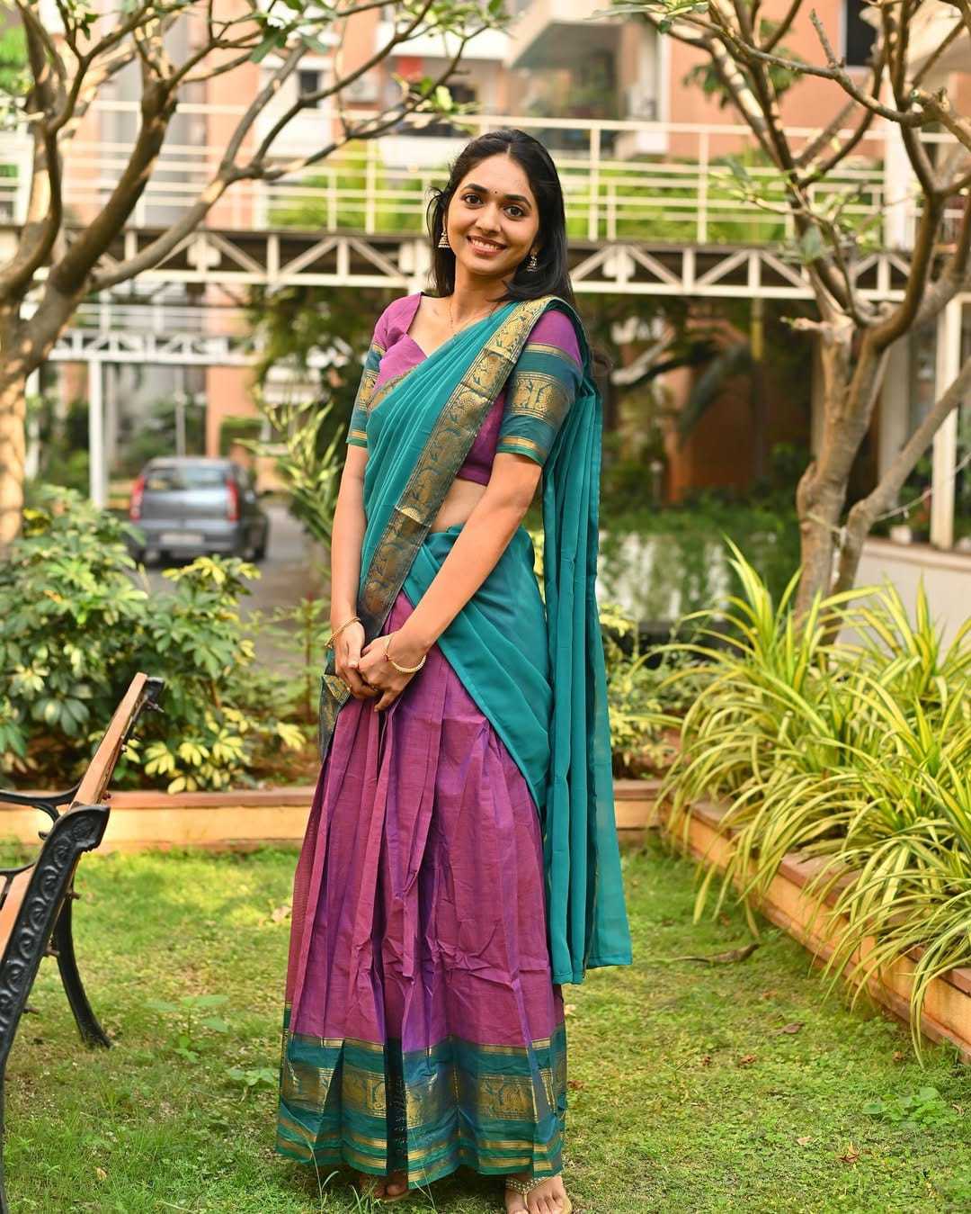 Ynf Kanjivaram Silk KESH723 encapsulates Lehengas Wholesale Designer Lehenga Traditional Lehenga Silk Lehenga Manufacturer- Kapda Export