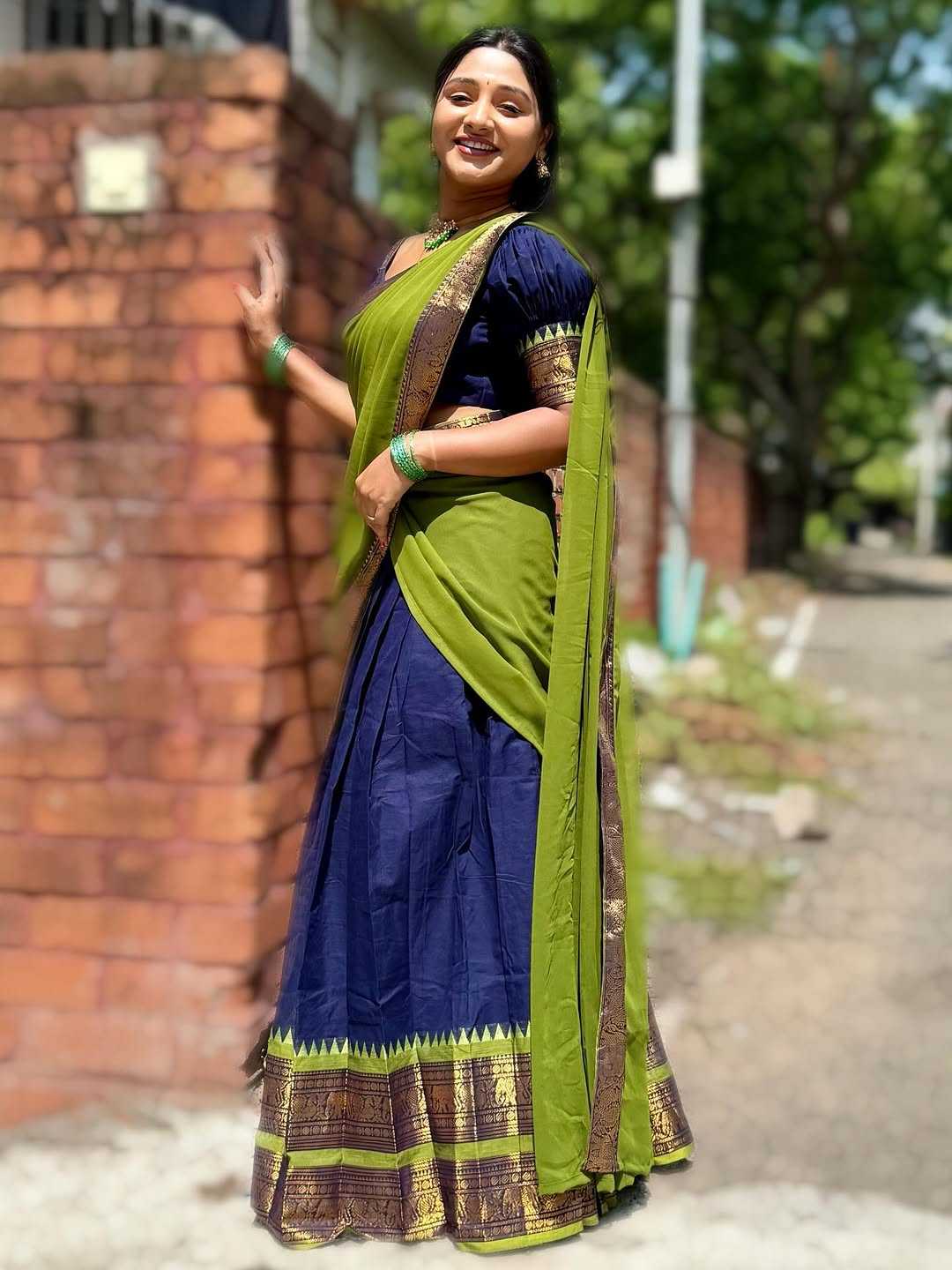 Ynf Kanjivaram Silk KESH723 KASHIFA Lehengas Festive Collections Wholesale Silk Lehenga Zari Work Lehenga Lehenga With Blouse Manufacturer- Kapda Export