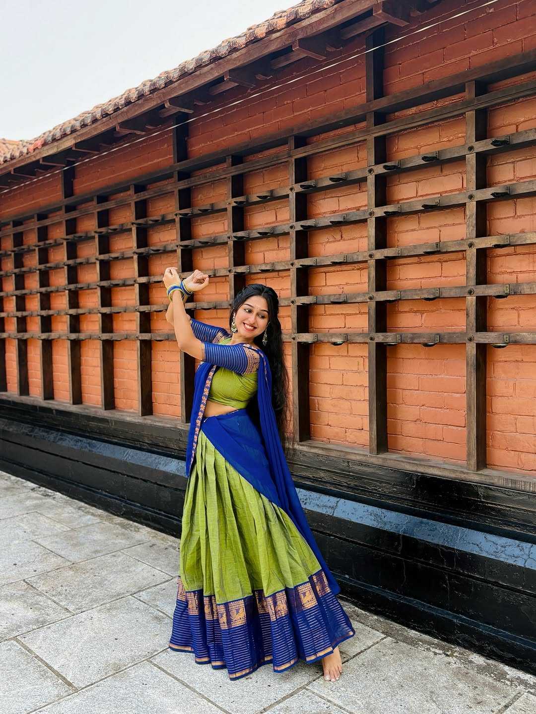 Ynf Kanjivaram Silk KESH723 Micro GF Lehengas Wholesale Traditional Lehenga Silk Lehenga Zari Work Lehenga Manufacturer- Kapda Export