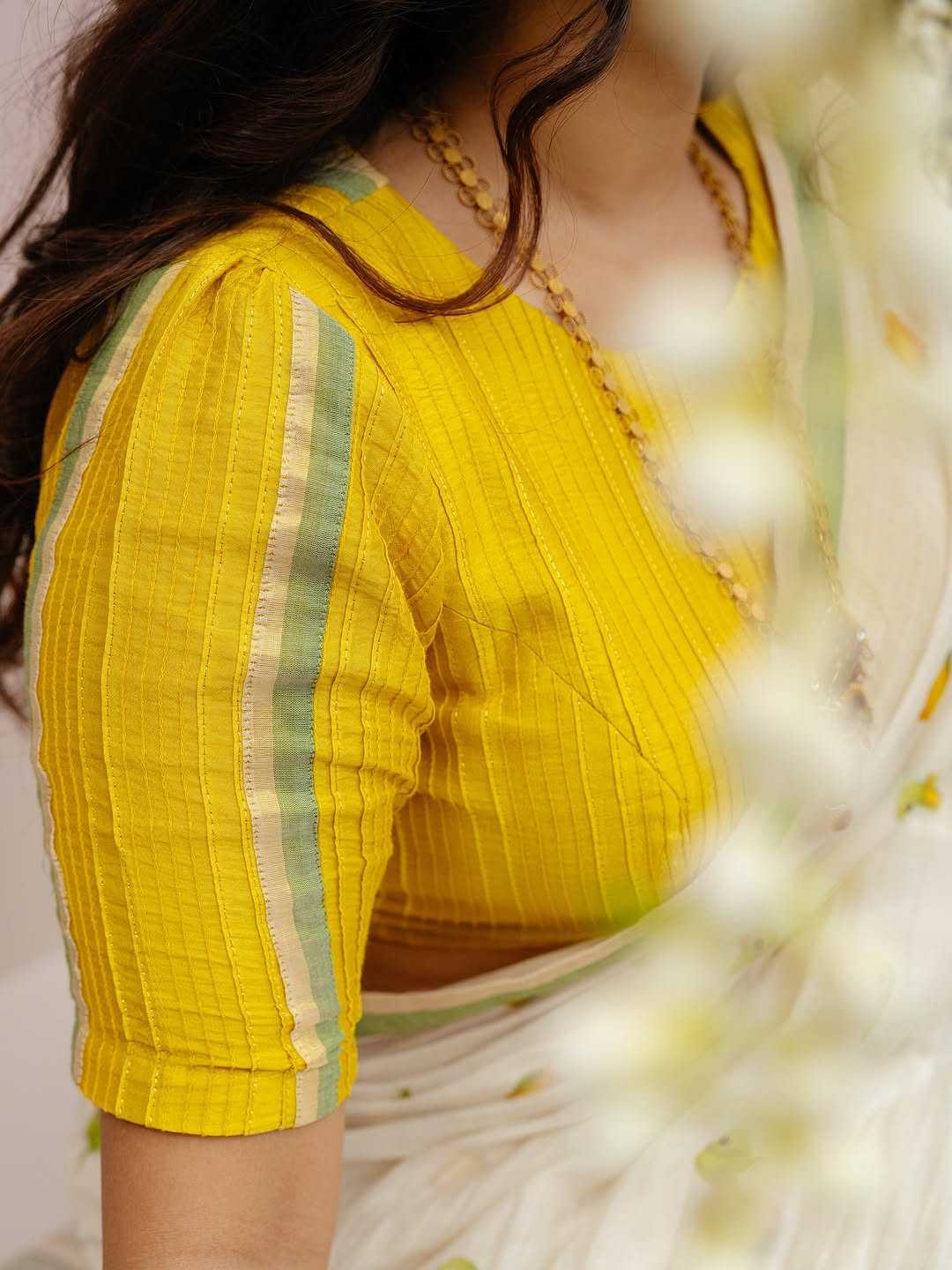 Ynf Linen KESH682 Mango parrot Sarees Festive Collections Wholesale Printed Sarees Plain Sarees Linen Sarees Manufacturer- Kapda Export