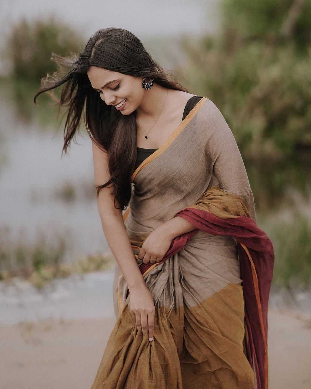 Ynf Linen KESH690 257 Sarees Wholesale Branded Sarees Linen Sarees Festive Sarees Manufacturer- Kapda Export