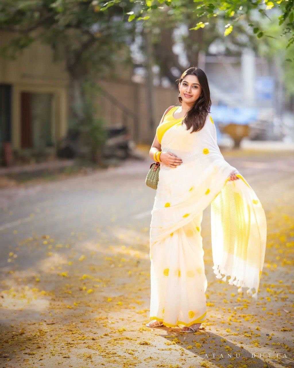 Ynf Linen KESH740 249 Sarees Wholesale Designer Sarees Printed Sarees Lightweight Sarees Manufacturer- Kapda Export