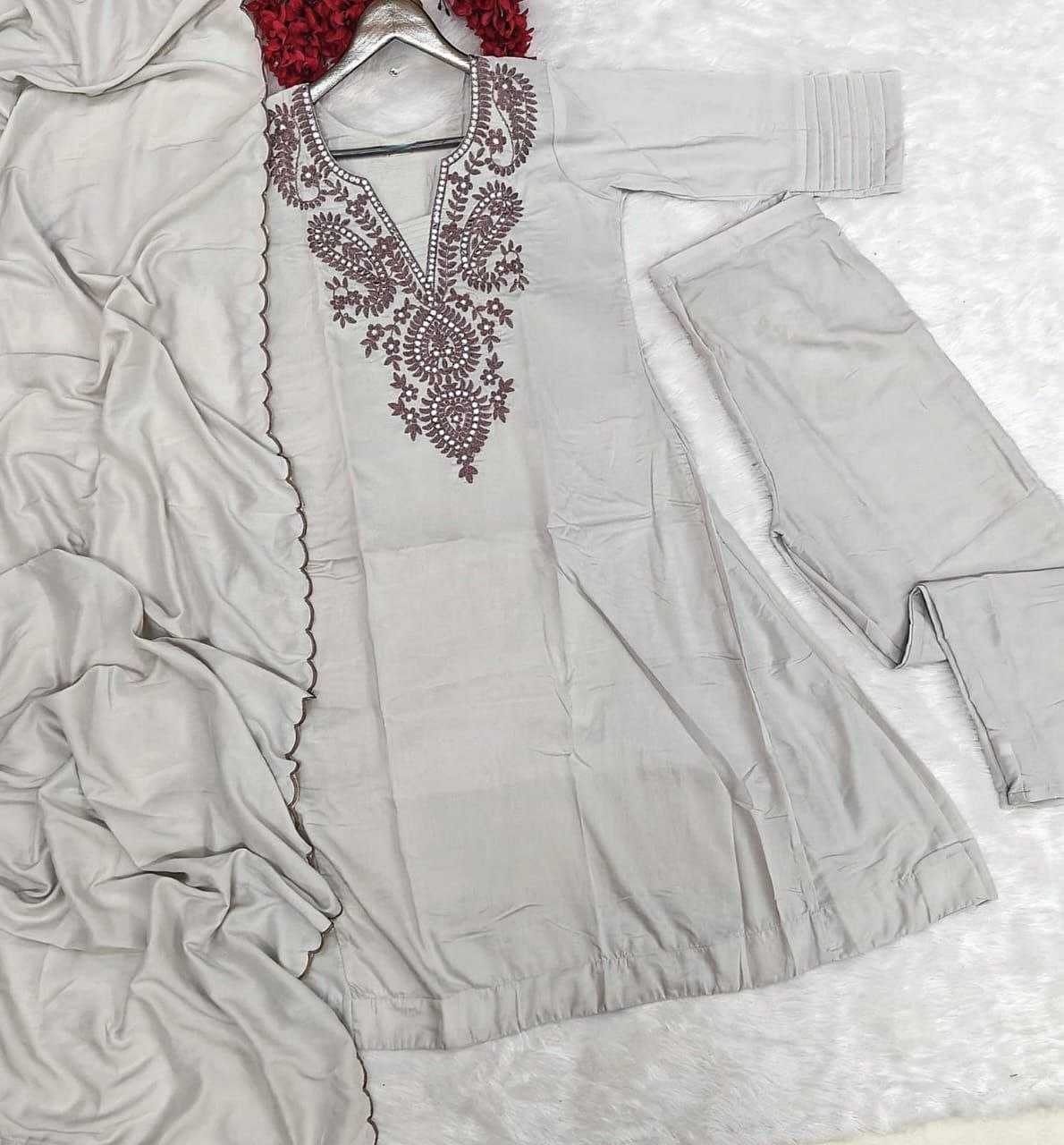 Ynf Muslin Cotton KESH536 Cotton Kurti Wholesale Festive Kurtis Cotton Kurtis Mirror Work Kurti Manufacturer- Kapda Export