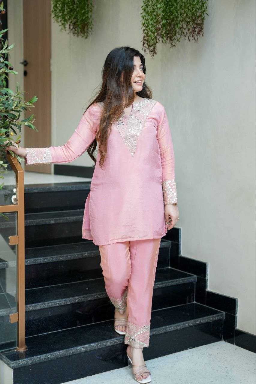 Ynf Pure Viscos KESH529 MISRI Kurti Wholesale Workwear Kurtis Embroidered Kurtis Silk Kurtis Manufacturer- Kapda Export