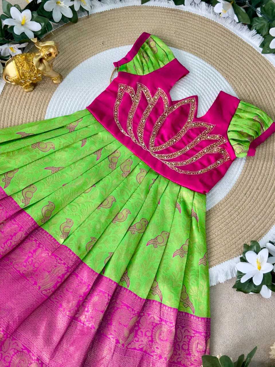 Ynf Silk KESH505 Six6 Lotus Kids Wear Wholesale Kids Gown Kids Ethnic Gowns Manufacturer- Kapda Export