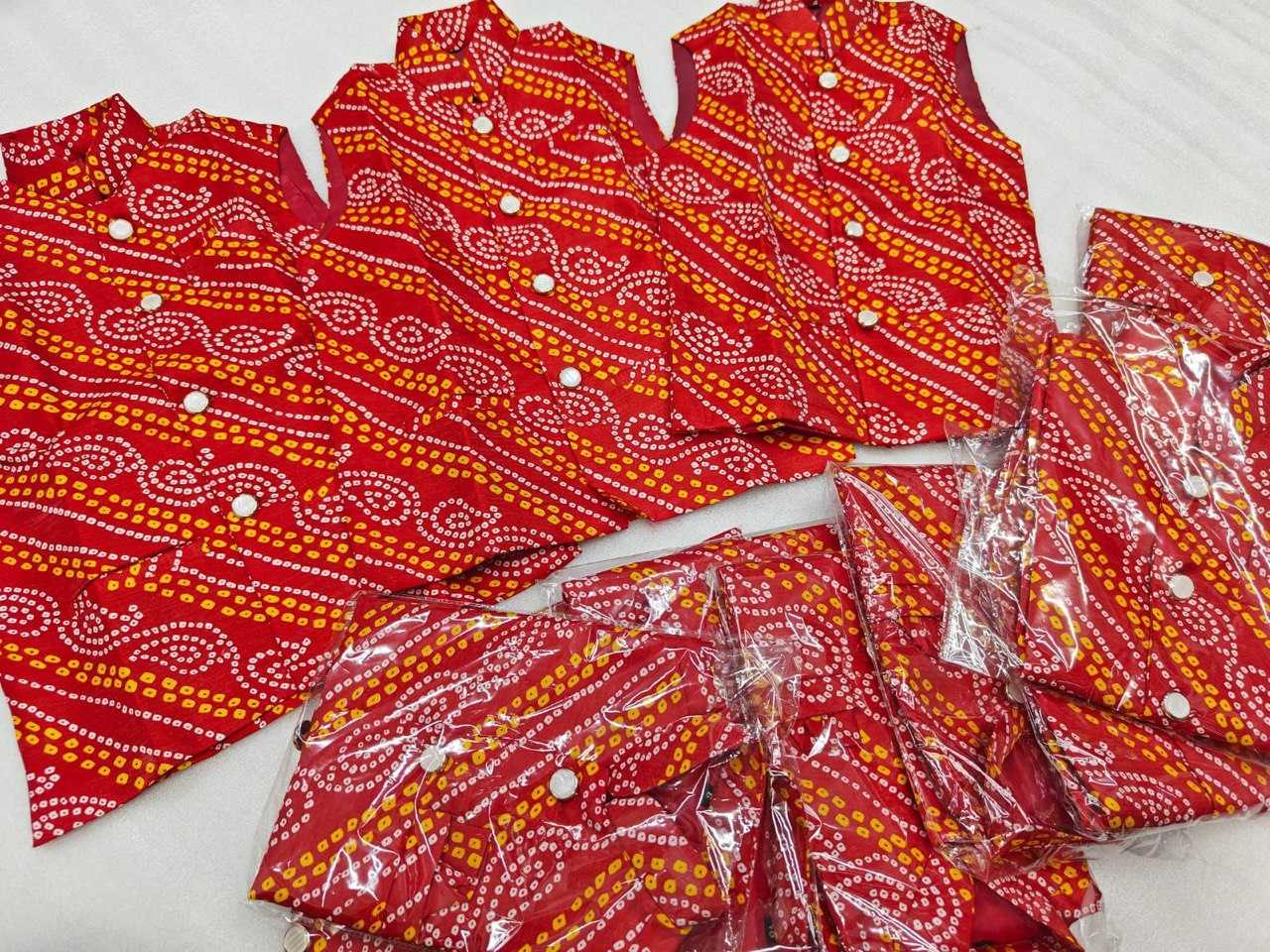 Ynf Silk KESH650 ANJANA Mens Wear Wholesale Mens Kurta Pyjama Men Kurta Pajama Kurta Set with Jacket Manufacturer- Kapda Export