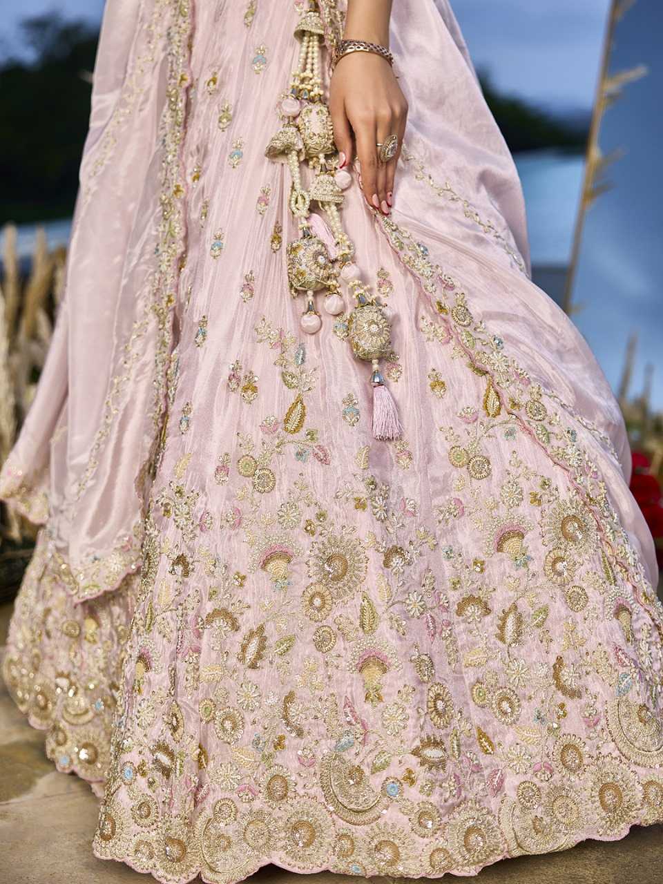 Ynf Tissue KESH530 ADORN CRAFT 6186 Lehengas Wholesale Bridal Lehenga Wedding Lehenga Sequins Lehenga Manufacturer- Kapda Export