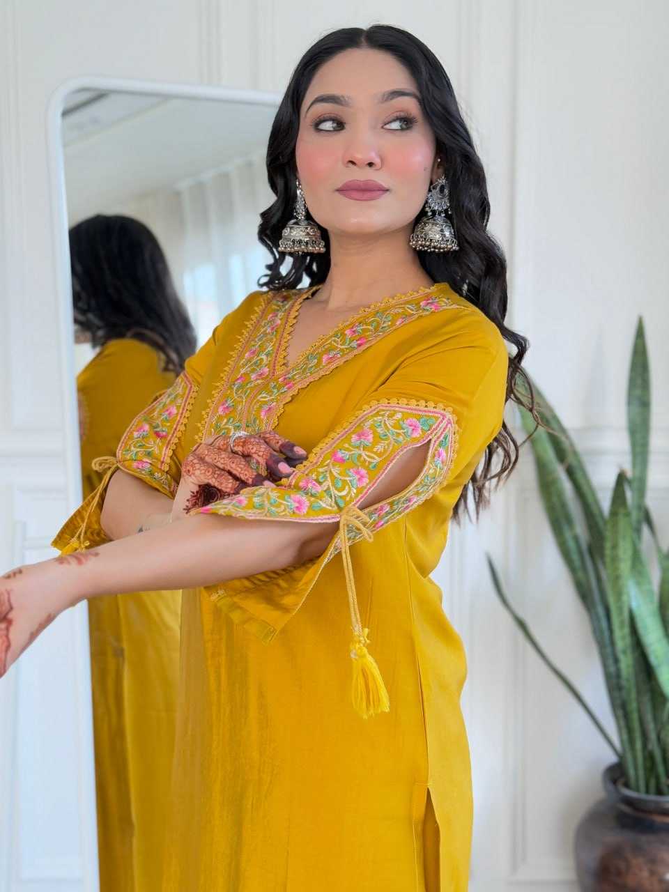 Ynf Vichitra Silk RIN131 AC ~ 643 Kurti Wholesale Ethnic Kurtis Designer Kurtis Anarkali Kurtis Manufacturer- Kapda Export