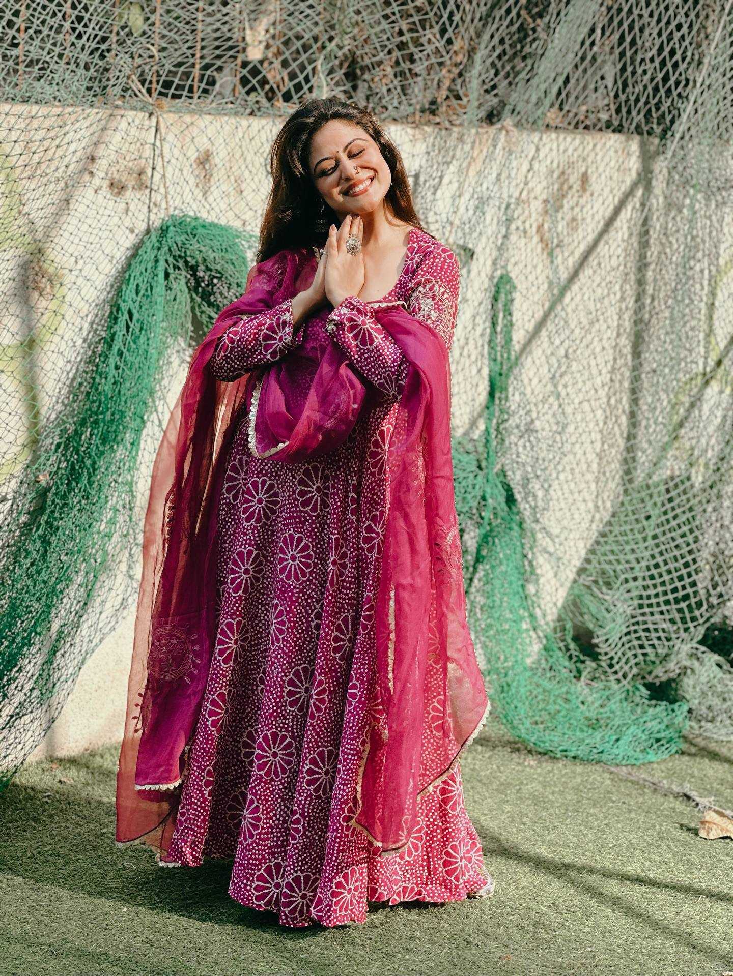 Ynf Chinon KESH501 Set Gowns Wholesale Printed Gowns Party Gowns Designer Gowns Manufacturer- Kapda Export