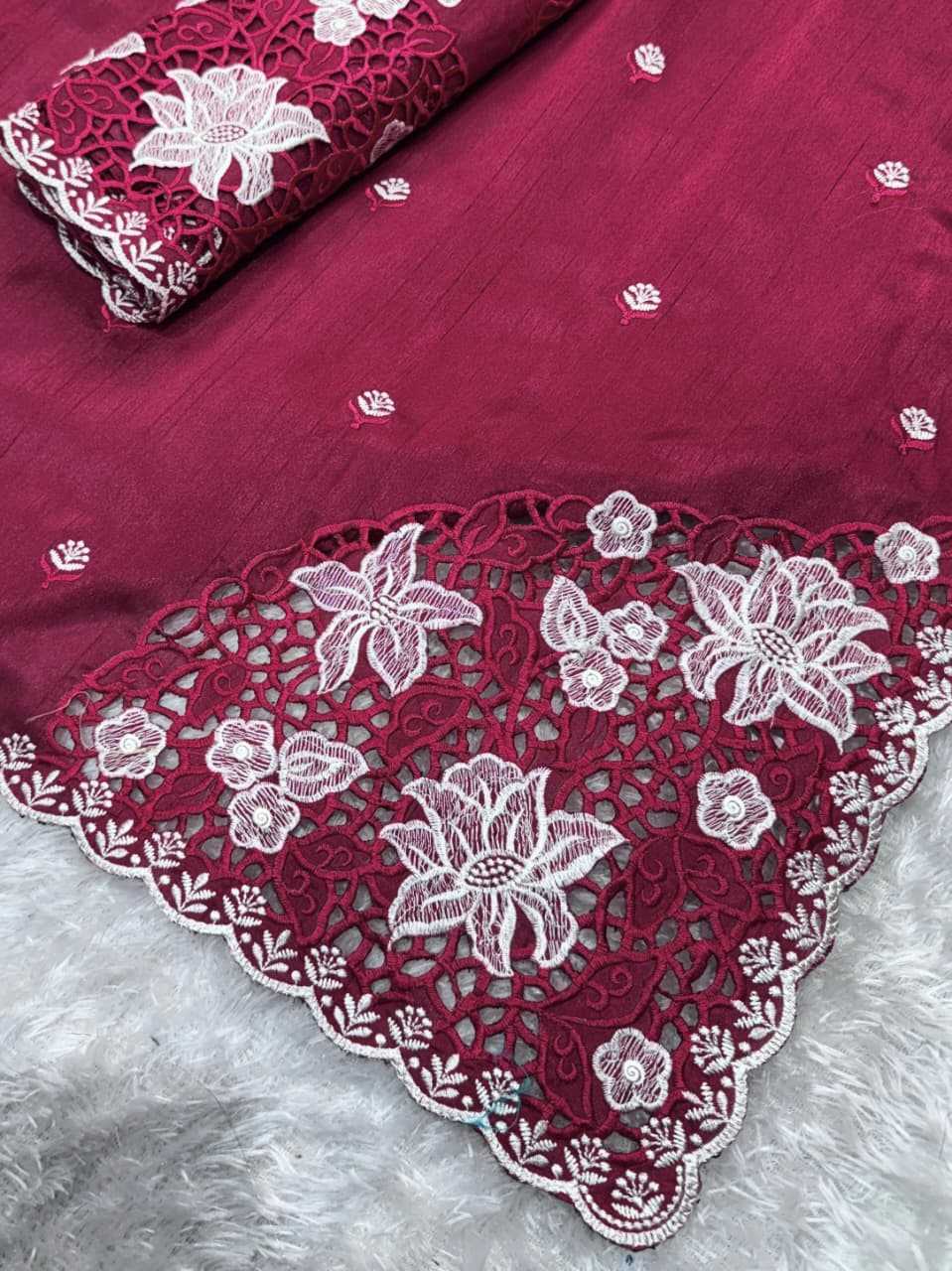 Ynf Cotton KESH501 Soundarya Sarees Wholesale Embroidered Sarees Cutwork Saree Cotton Sarees Manufacturer- Kapda Export