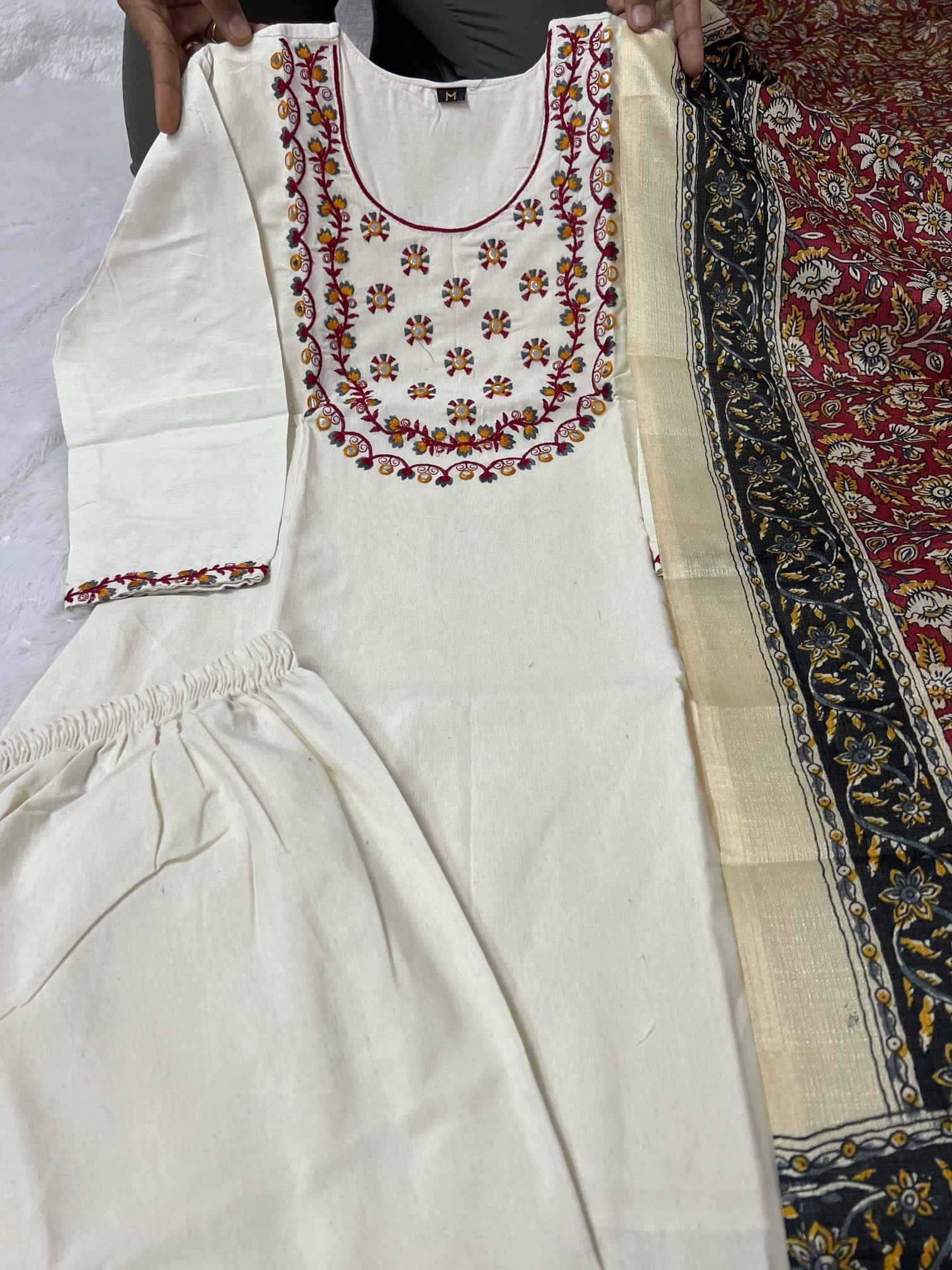 Ynf Cotton KESH720 Adeesaa Kurti Festive Collections Plus Size Collections Wholesale Cotton Kurtis Embroidered Kurtis Onam Collections Manufacturer- Kapda Export