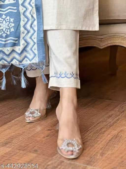 Ynf Cotton KESH738 Khadi Kurti Wholesale Casual Kurtis Festive Kurtis V-Neck Kurtis Manufacturer- Kapda Export