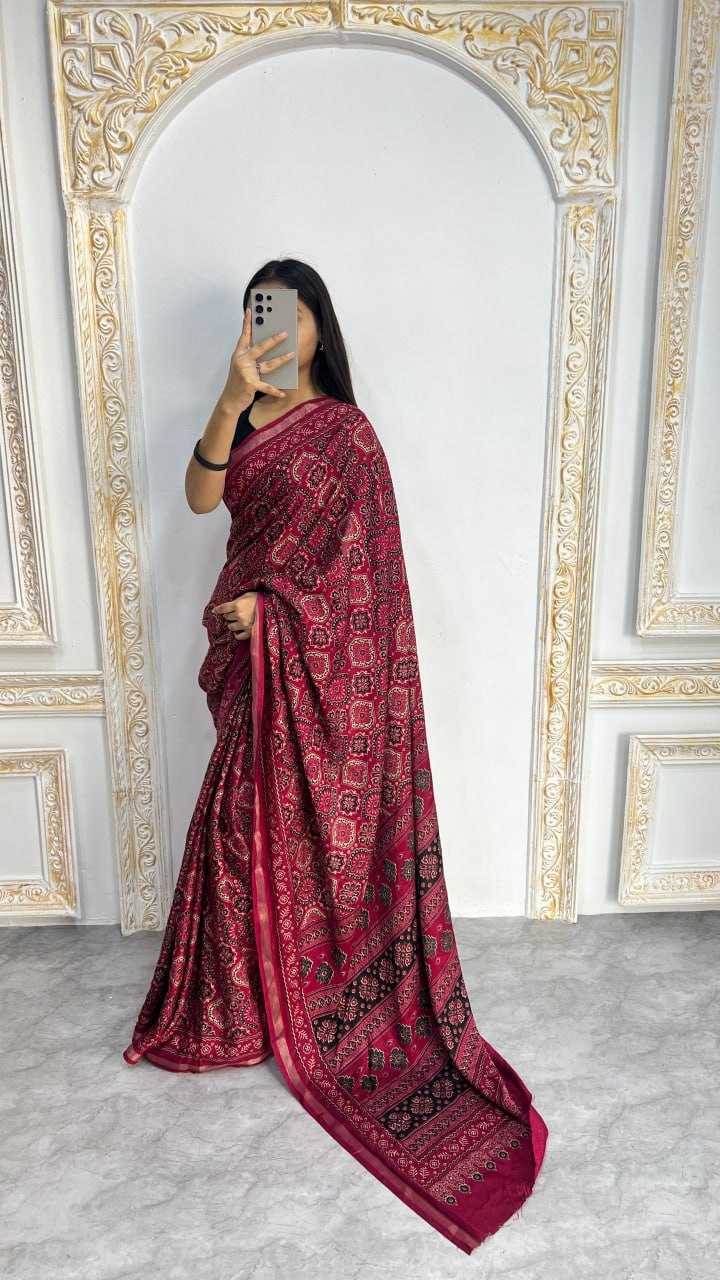 Ynf Cotton RIN207 2319 Sarees Wholesale Designer Sarees Printed Sarees Lightweight Sarees Manufacturer- Kapda Export