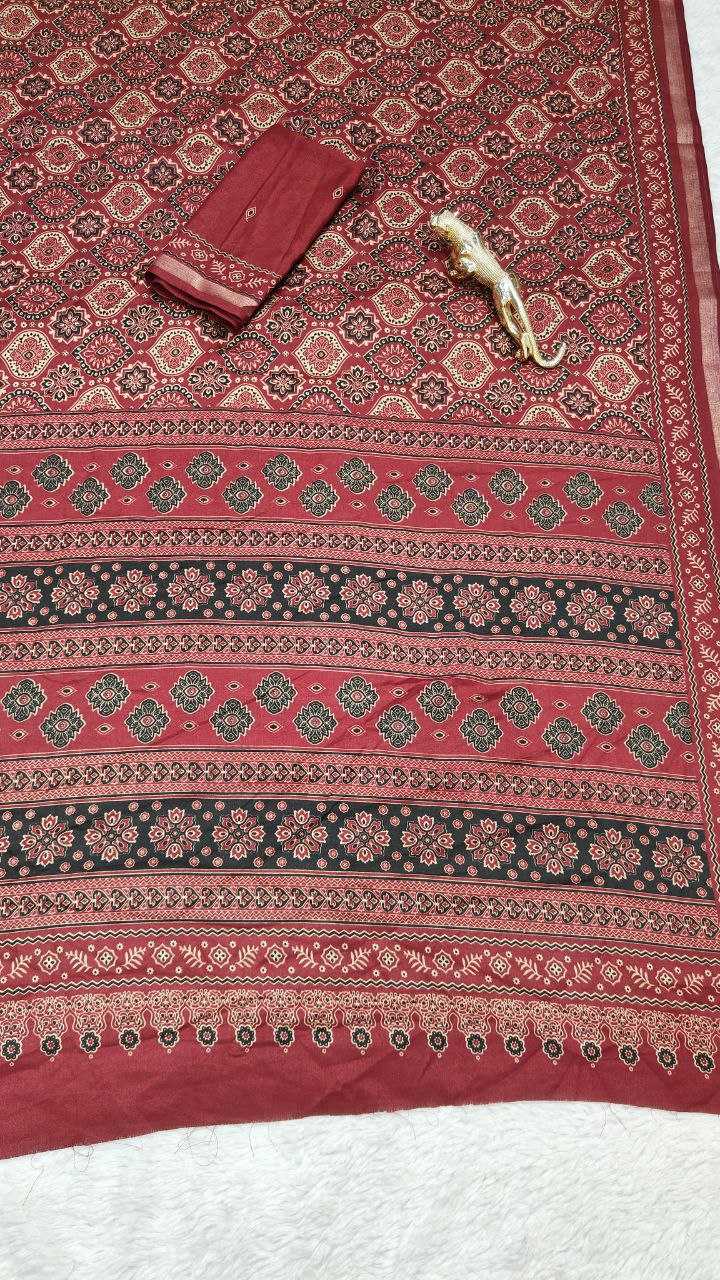 Ynf Cotton RIN207 2319 Sarees Wholesale Designer Sarees Printed Sarees Lightweight Sarees Manufacturer- Kapda Export