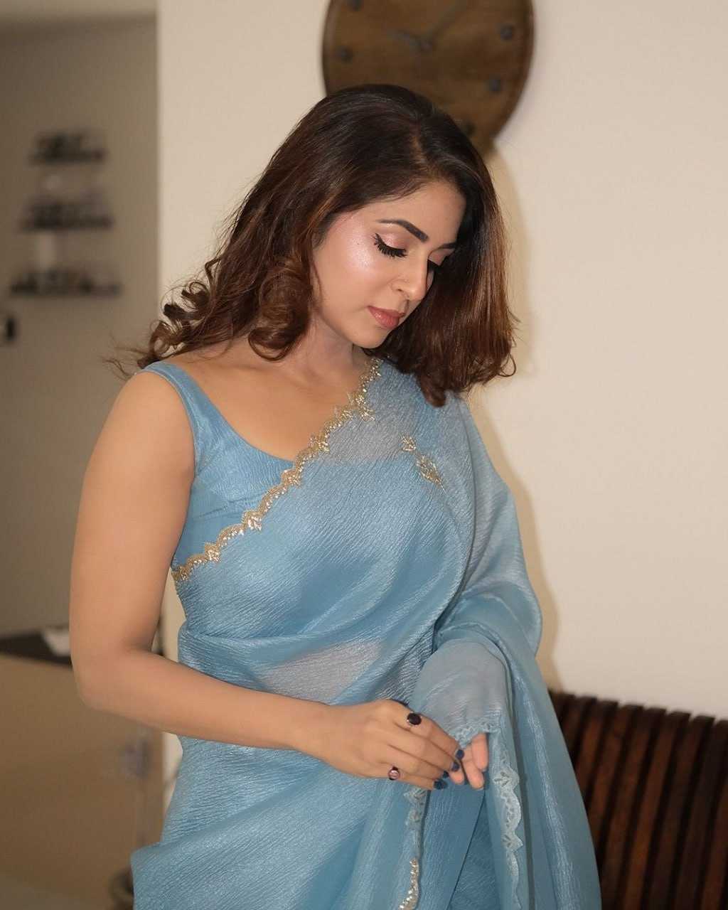 Ynf Crush Silk KESH651 Omisha Sarees Wholesale Designer Sarees Hand Work Sarees Cutwork Saree Manufacturer- Kapda Export