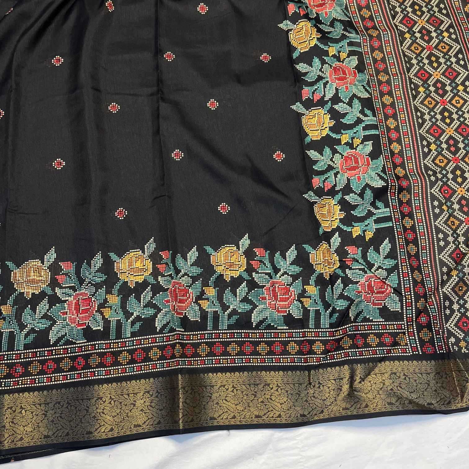 Ynf Dola Silk KESH729 Jarika 10 Silk Sarees Wholesale Dola Silk Sarees Printed Silk Saree Designer Silk Sarees Manufacturer- Kapda Export