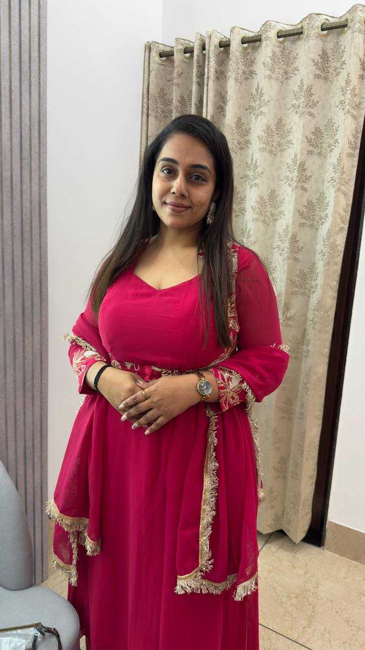 Ynf Faux Georgette KESH531 1075 Gowns Wholesale Fancy Gowns Anarkali Gown Embroidered Gown Manufacturer- Kapda Export