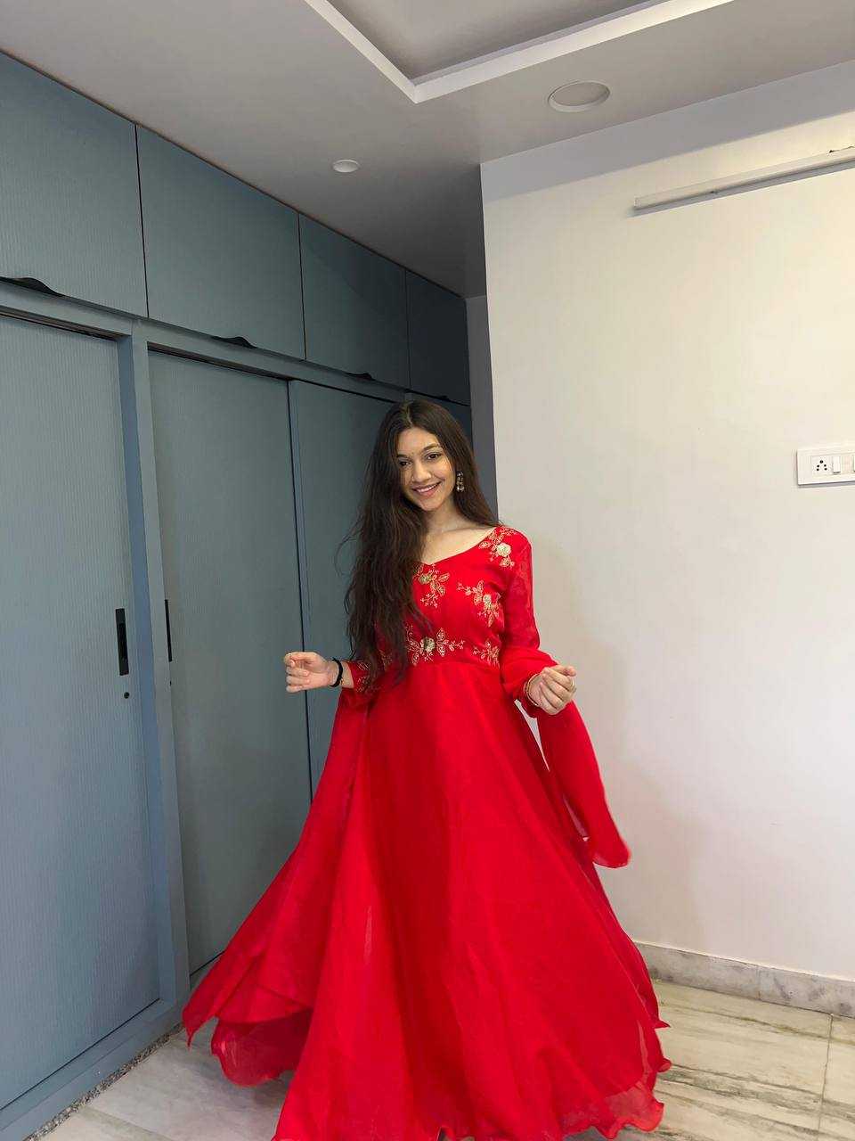 Ynf FENDY KESH531 1070 Gowns Wholesale Embroidery Gowns Anarkali Gown Sequin Gowns Manufacturer- Kapda Export