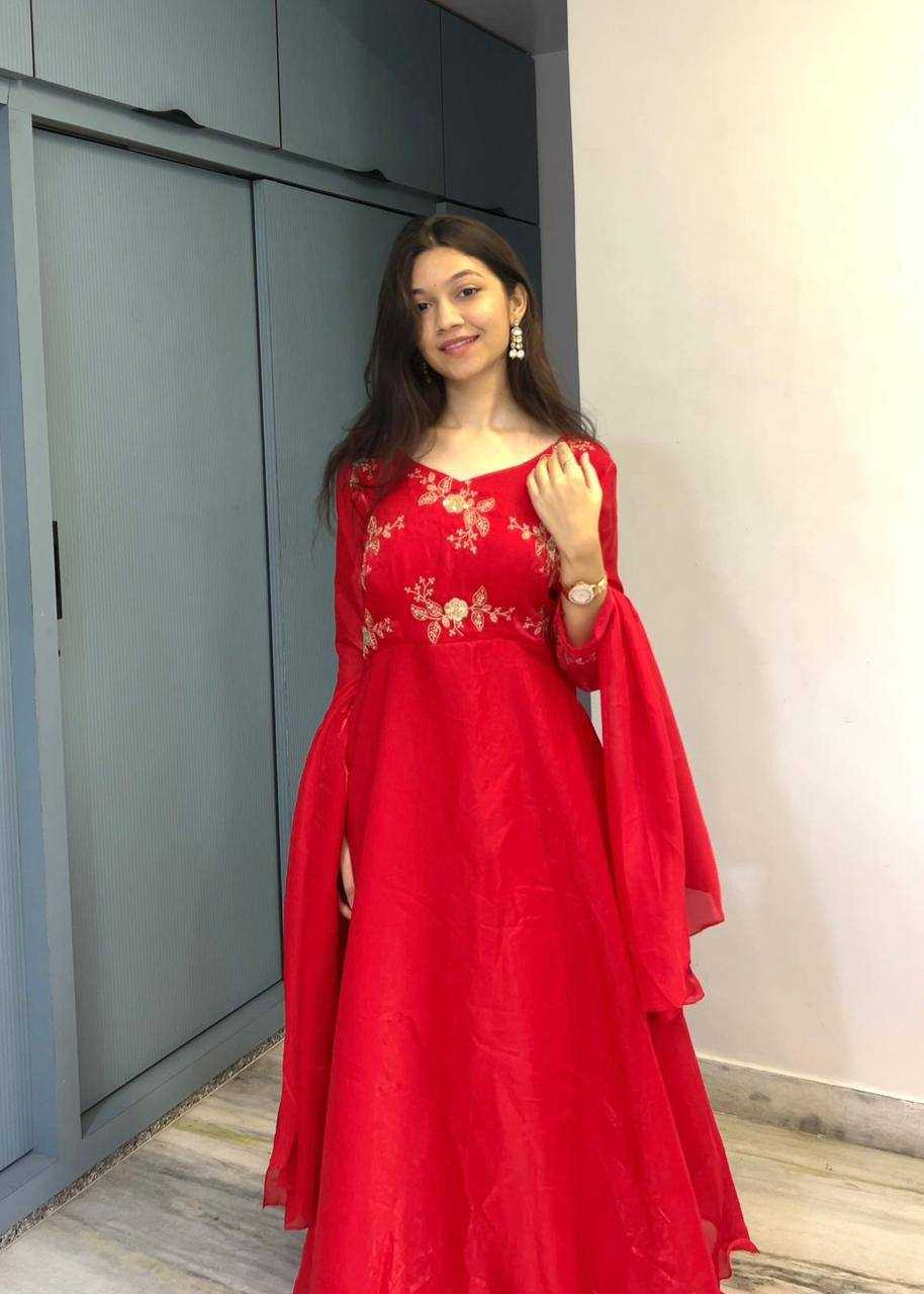 Ynf FENDY KESH531 1070 Gowns Wholesale Embroidery Gowns Anarkali Gown Sequin Gowns Manufacturer- Kapda Export