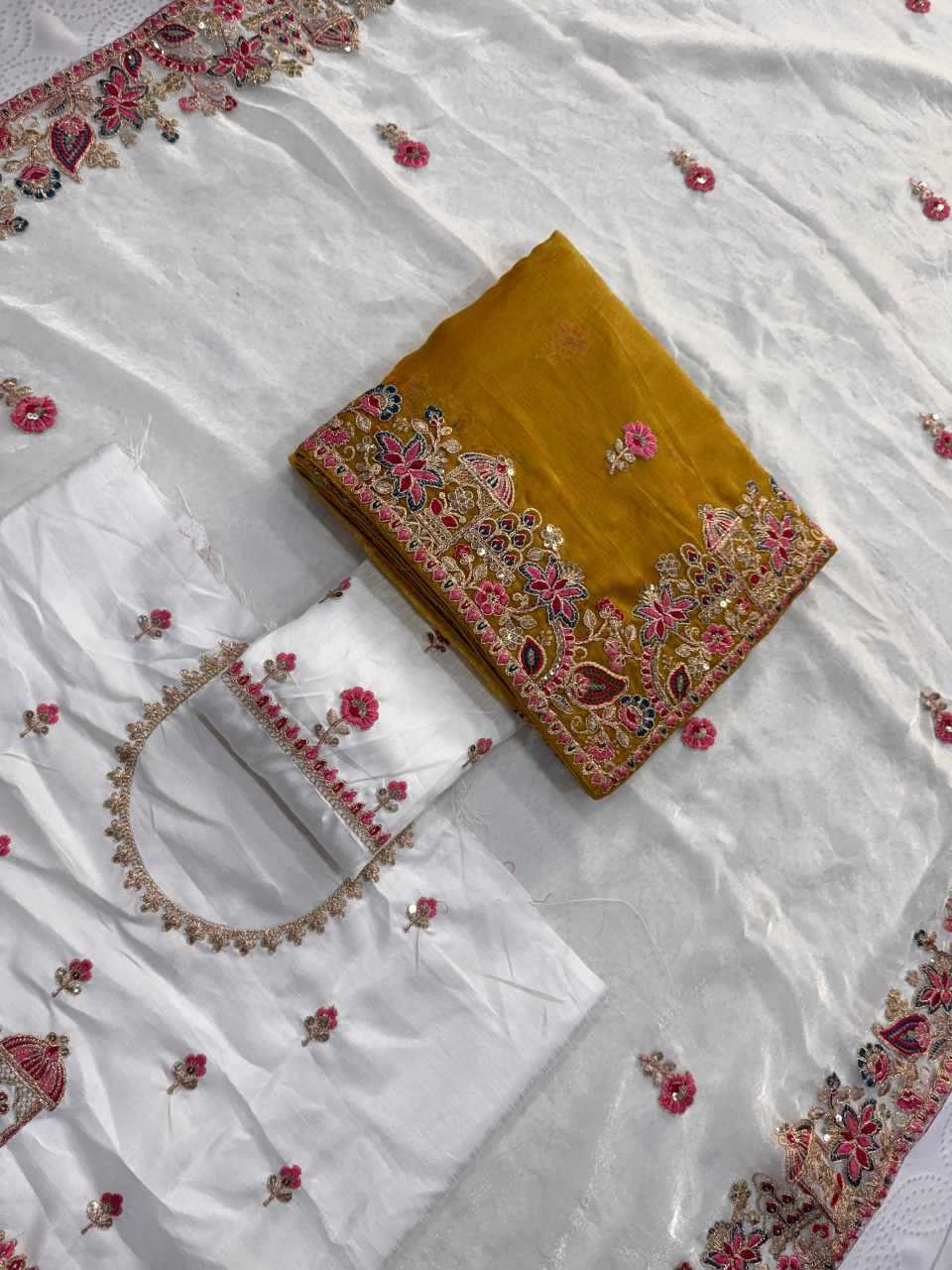 Ynf FENDY KESH659 Gucci3 Sarees Wholesale Embroidered Sarees Lace Border Sarees Cutwork Saree Manufacturer- Kapda Export