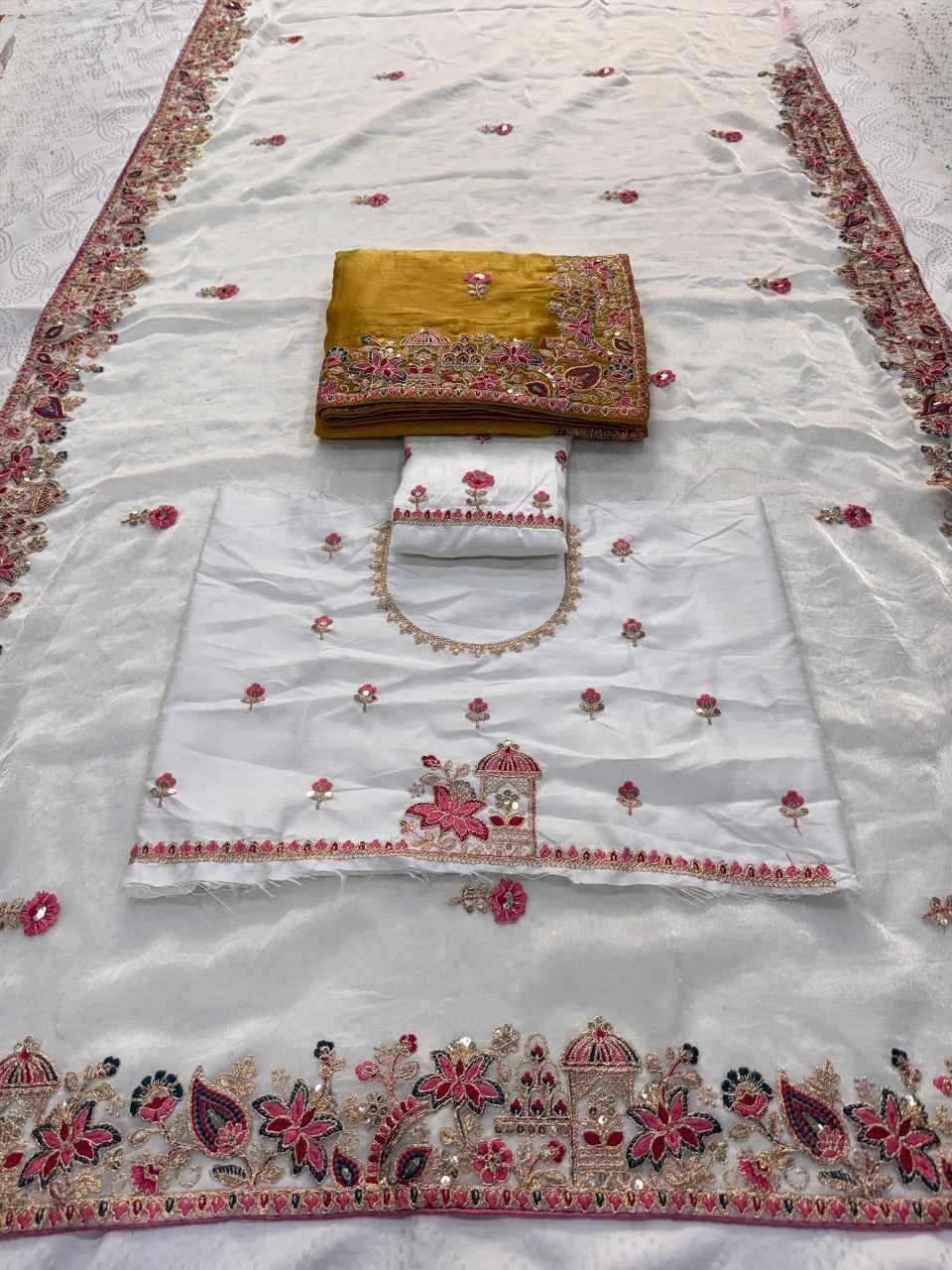 Ynf FENDY KESH659 Gucci3 Sarees Wholesale Embroidered Sarees Lace Border Sarees Cutwork Saree Manufacturer- Kapda Export