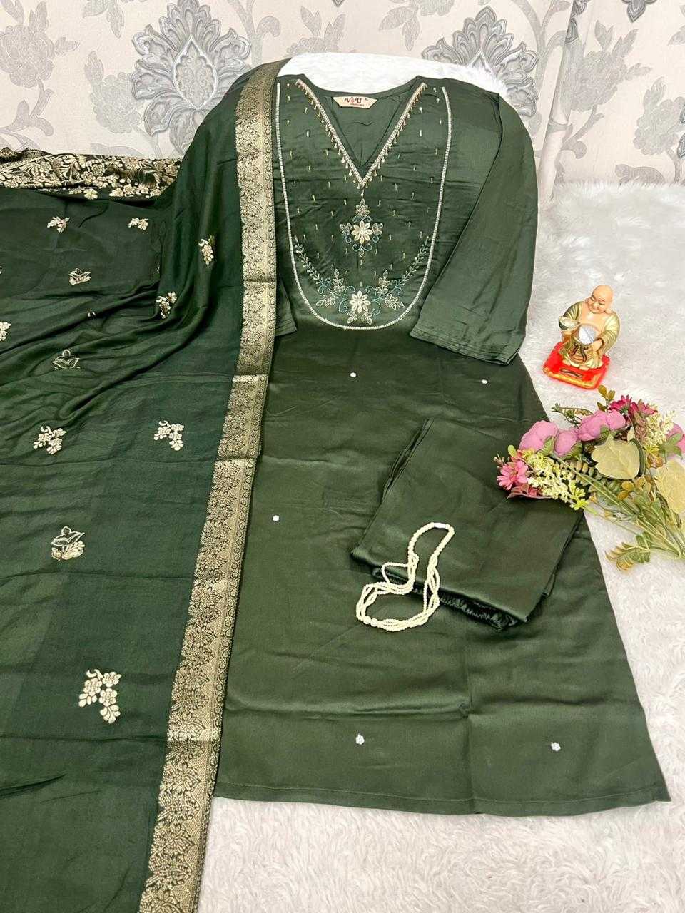 Ynf Gajji Silk KESH594 Aabroo Kurti Plus Size Collections Wholesale Designer Kurtis Silk Kurtis Kurti With Pants Manufacturer- Kapda Export