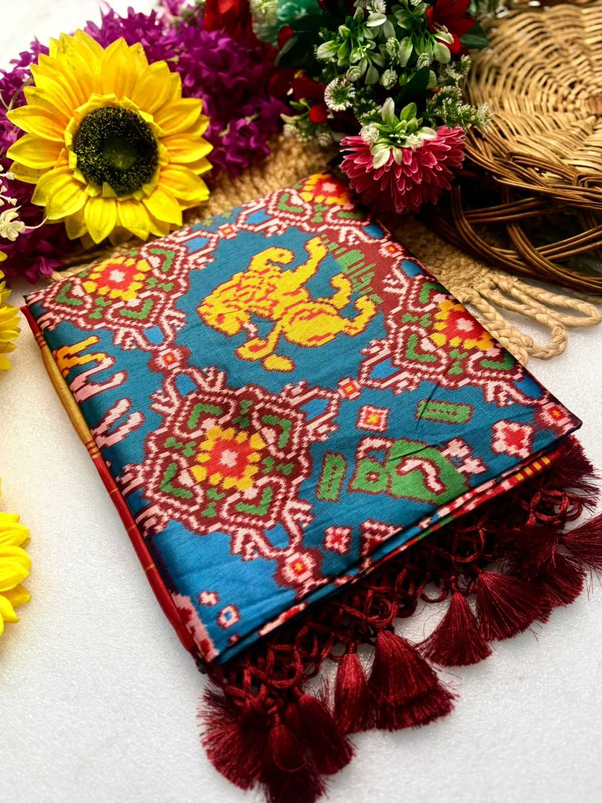 Ynf Handloom Silk KESH576 Pavitra Patola vol-1 Sarees Festive Collections Wholesale Silk Sarees Festive Sarees Sarees With Blouse Manufacturer- Kapda Export