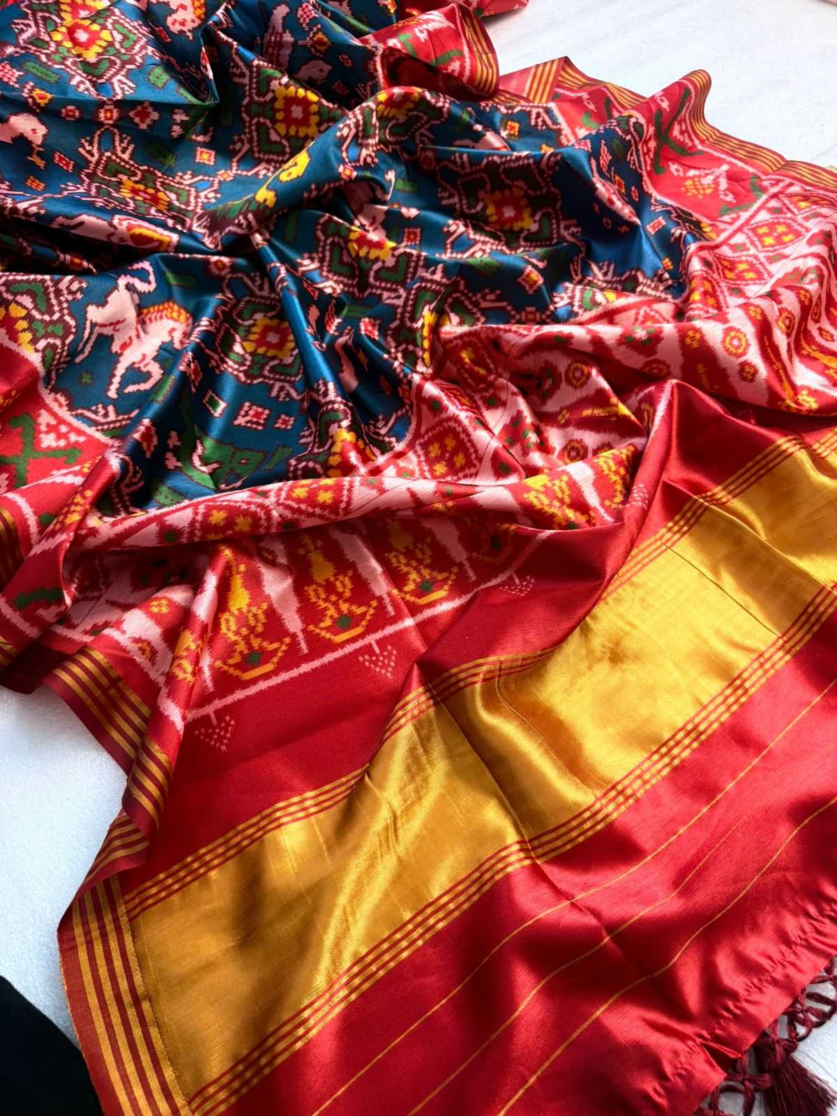 Ynf Handloom Silk KESH576 Pavitra Patola vol-1 Sarees Festive Collections Wholesale Silk Sarees Festive Sarees Sarees With Blouse Manufacturer- Kapda Export