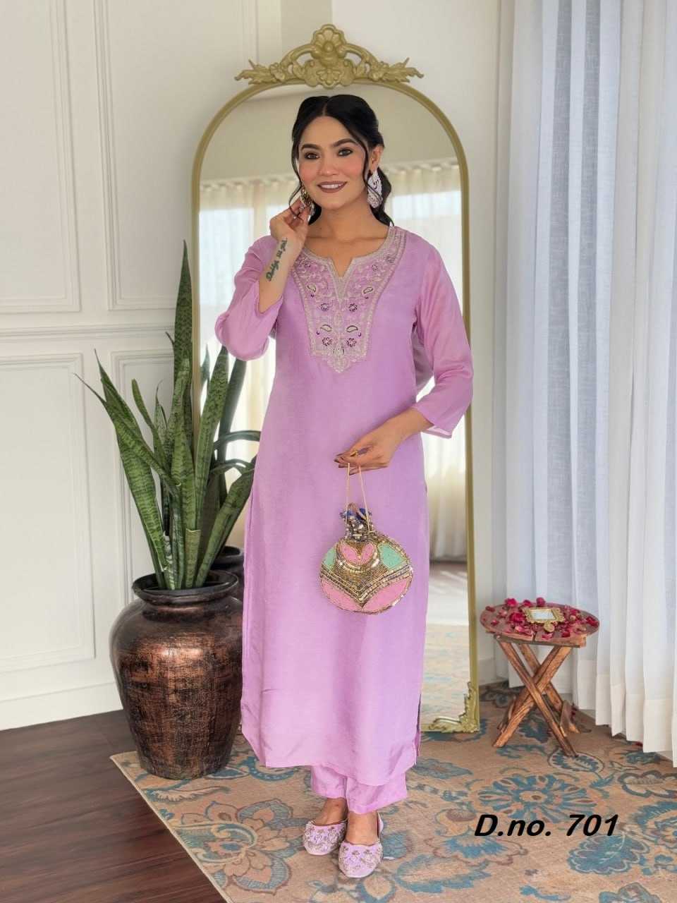 Ynf Heavy Rayon RIN131 Lavender Kurti Wholesale Designer Kurtis Printed Kurtis Straight Kurtis Manufacturer- Kapda Export